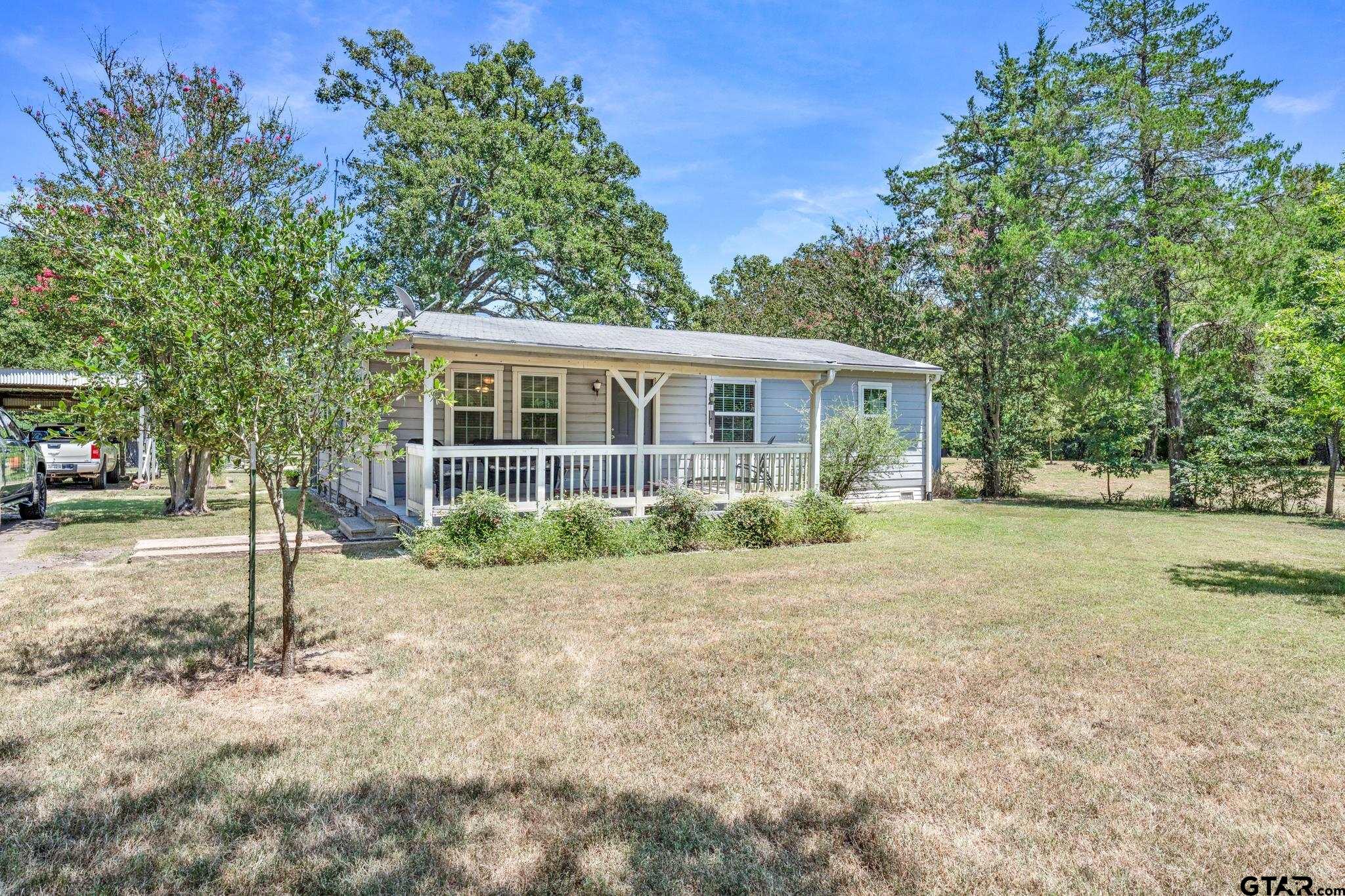 9702 N Highway 37 Property Photo 1