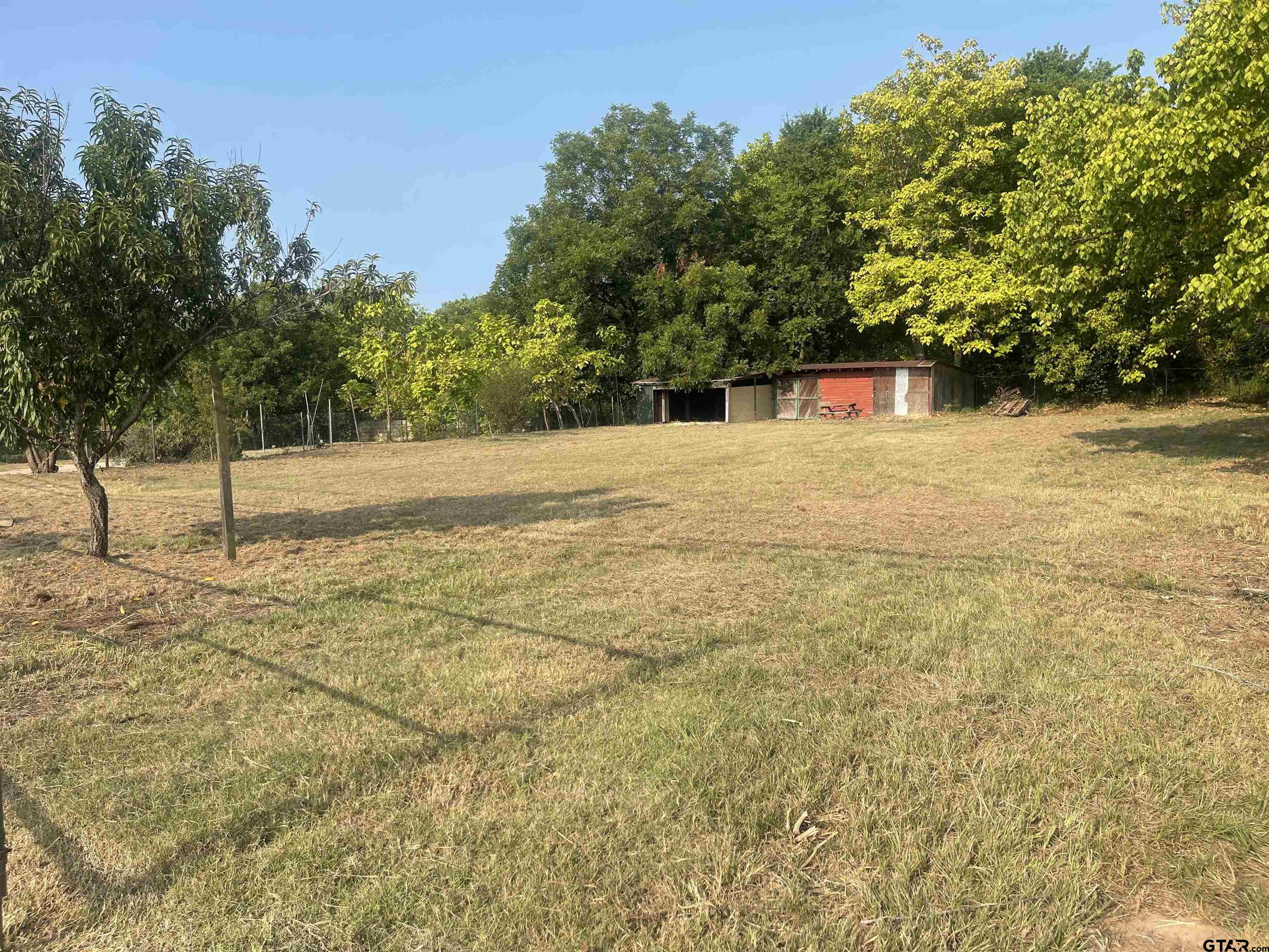 512 S Johnson Property Photo 1