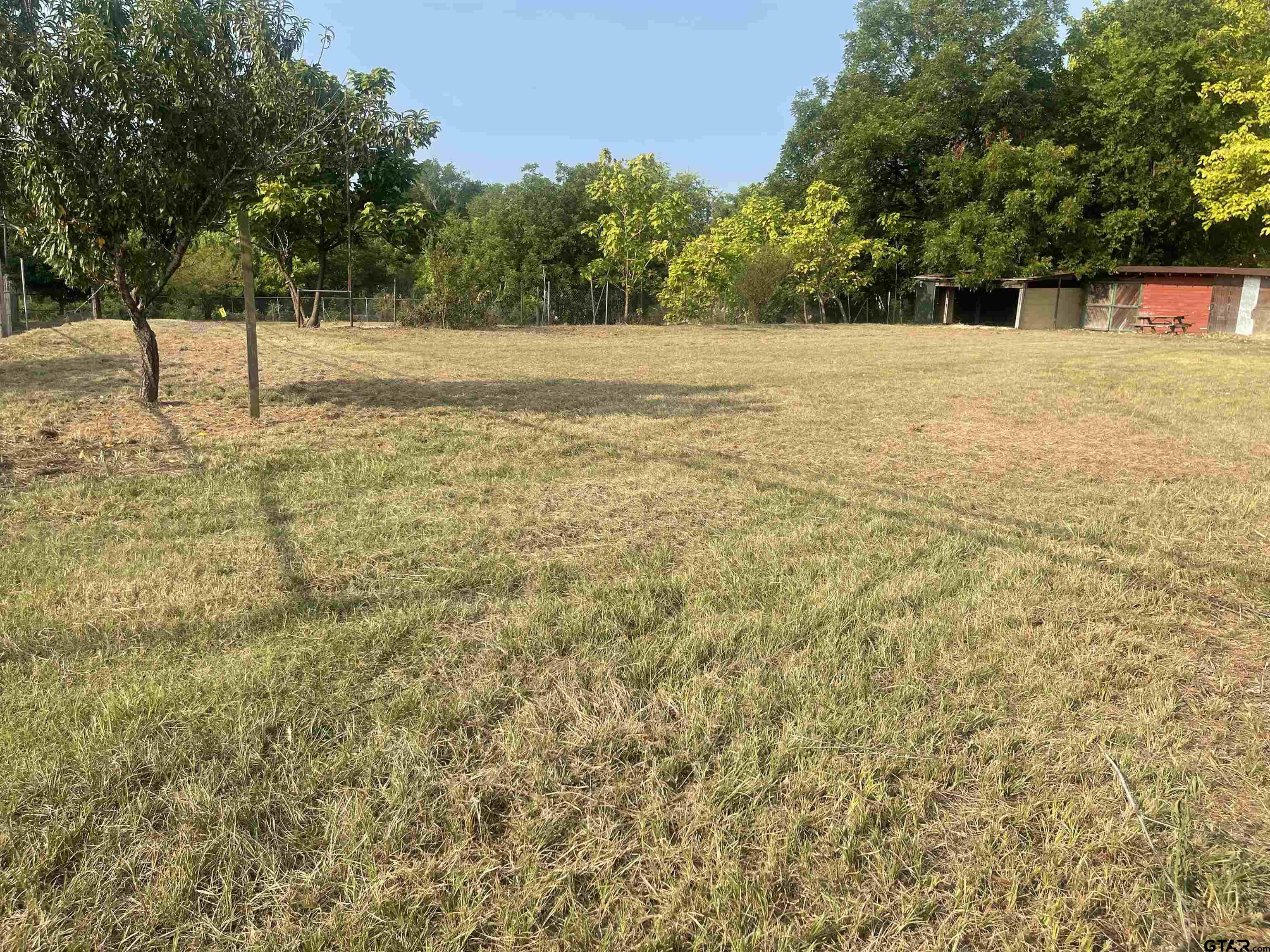 512 S Johnson Property Photo 7