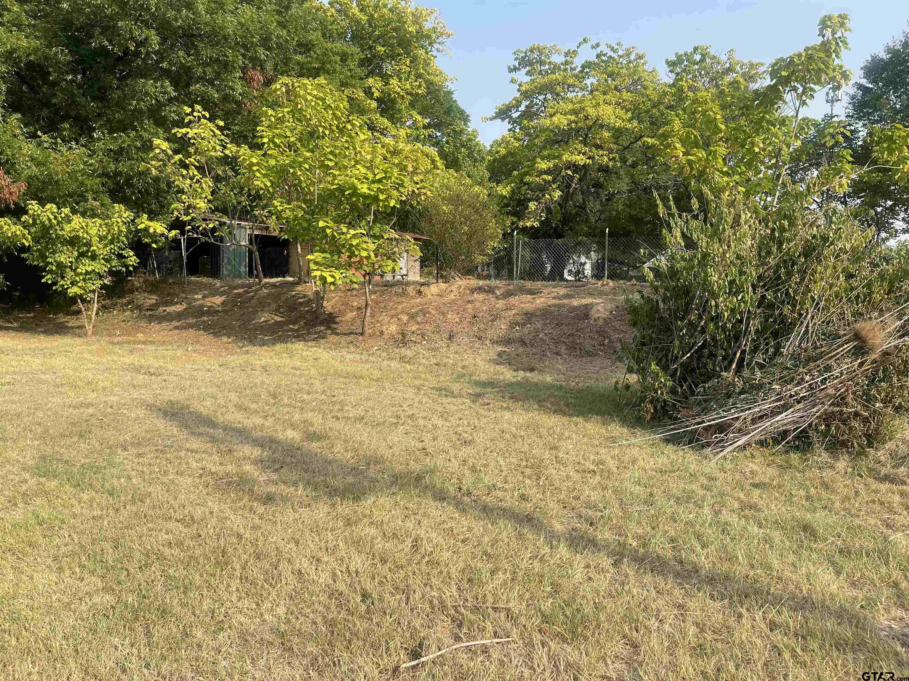 512 S Johnson Property Photo 10