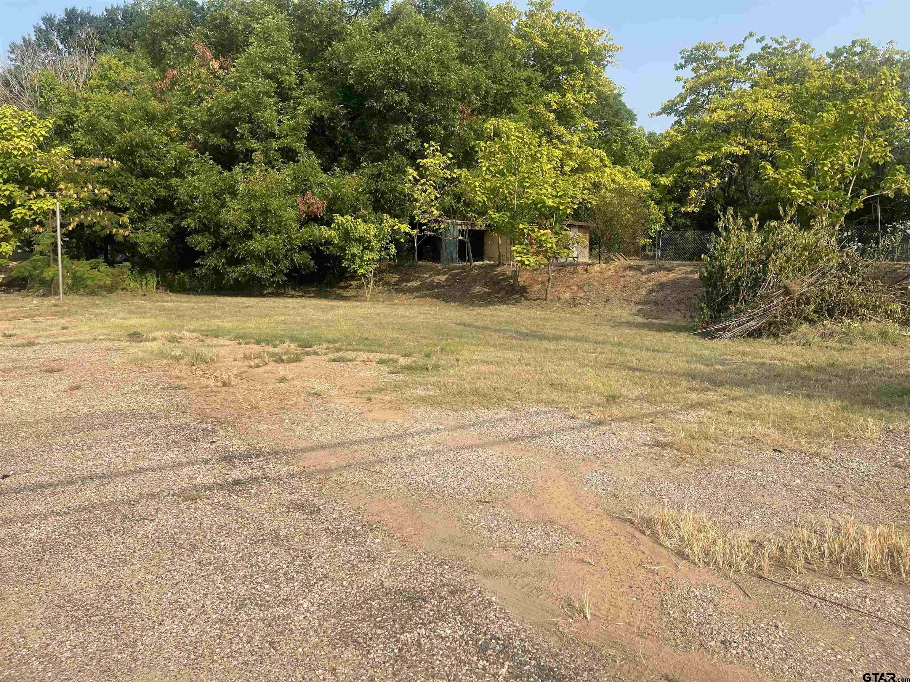 512 S Johnson Property Photo 24