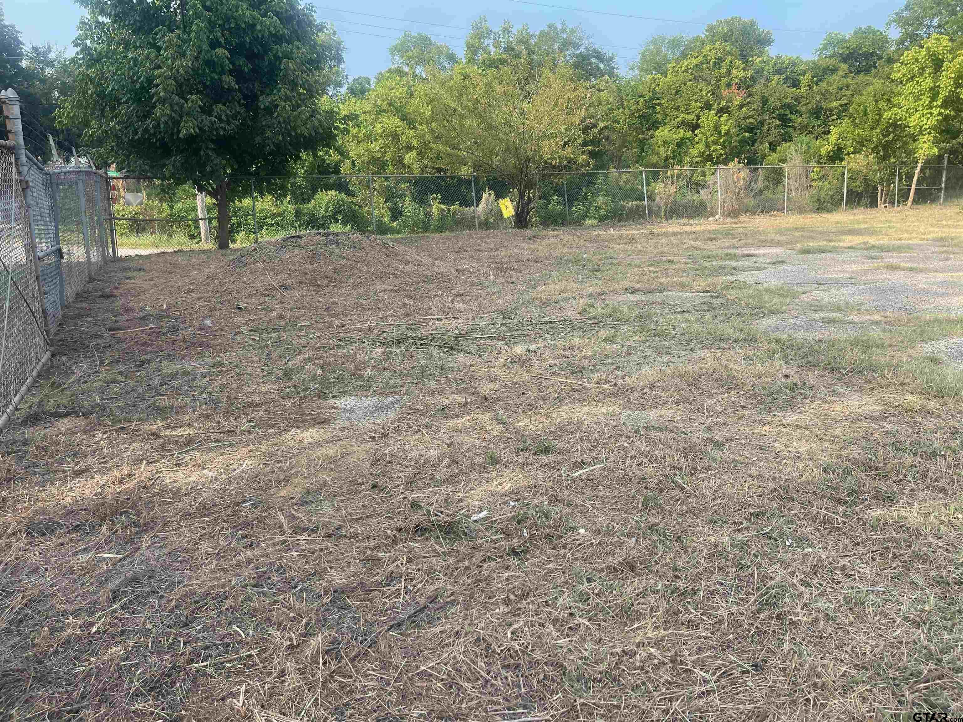 512 S Johnson Property Photo 27