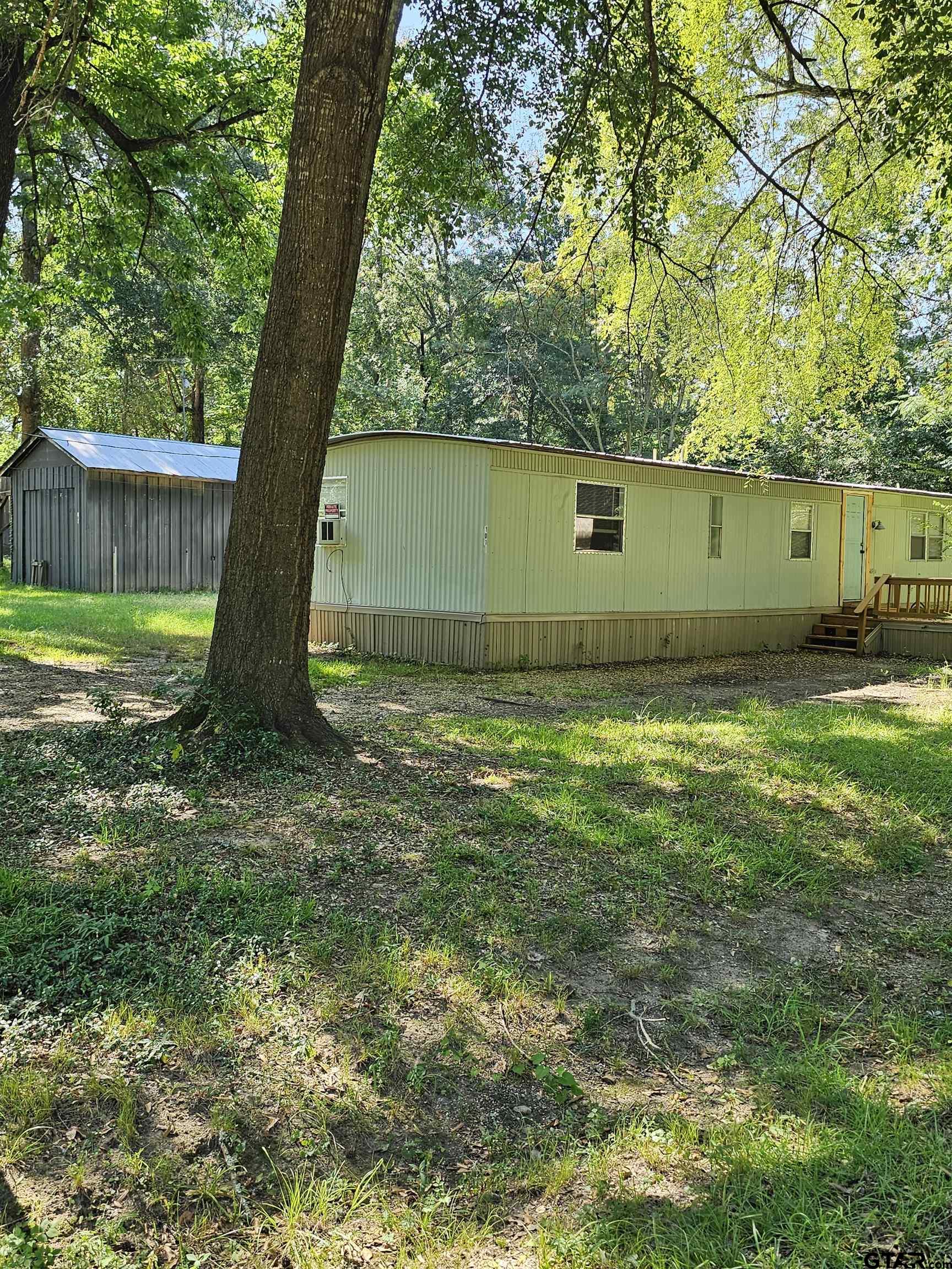 101 Knotty Pine Property Photo 1