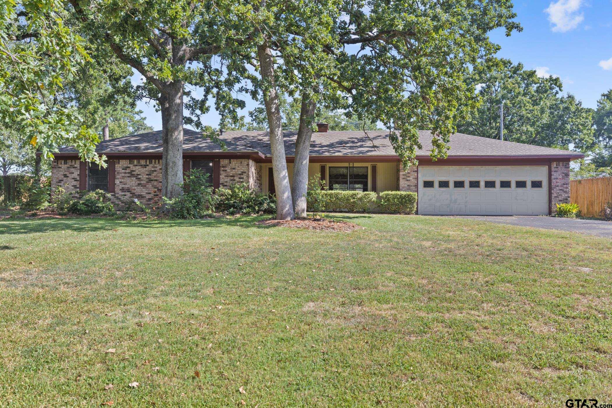 477 County Road 2425 Property Photo 1