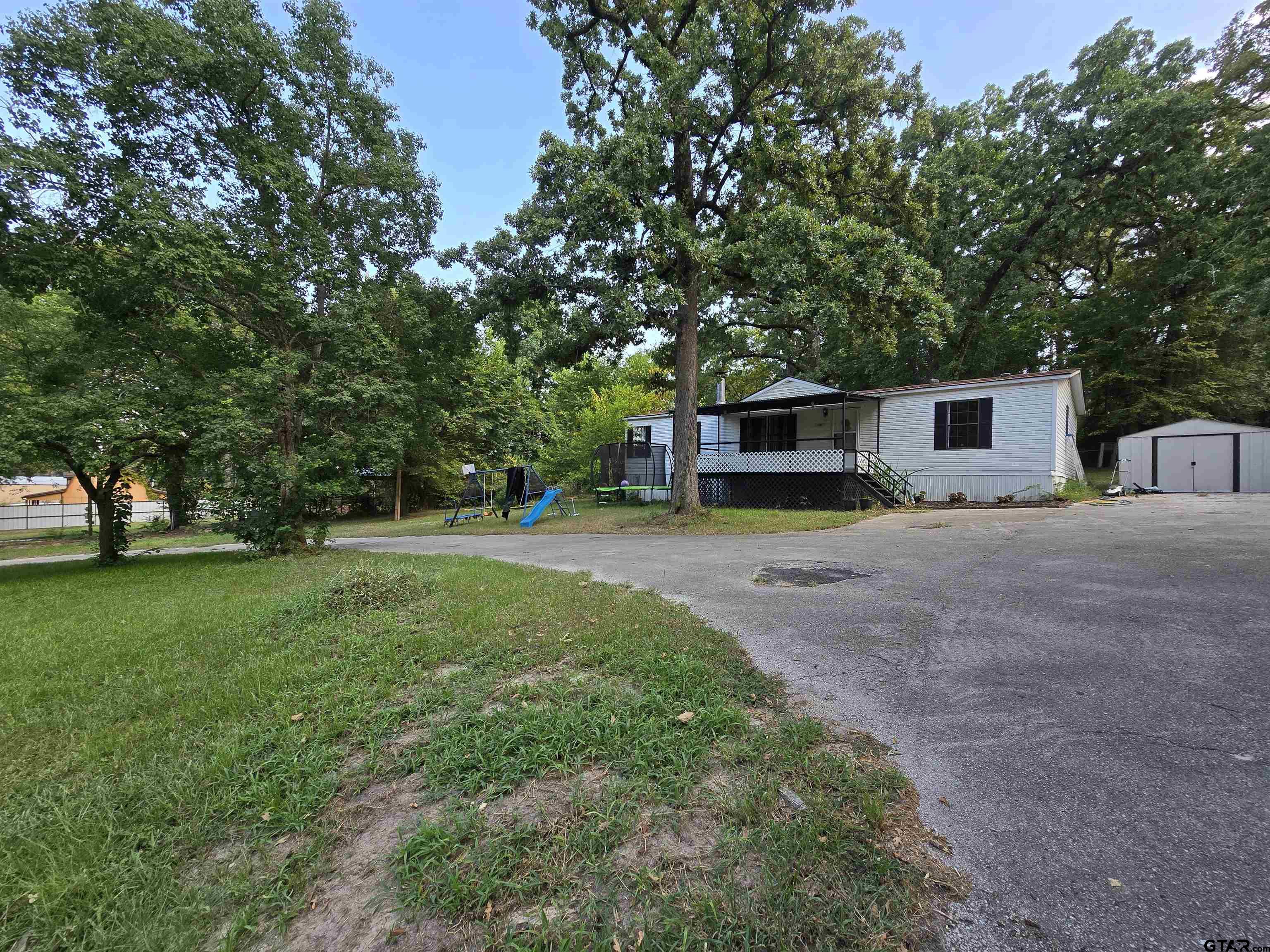 17686 Cr 1182 Property Photo 1
