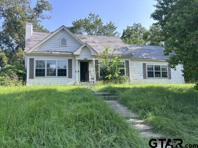 501 E Paschal Property Photo 1