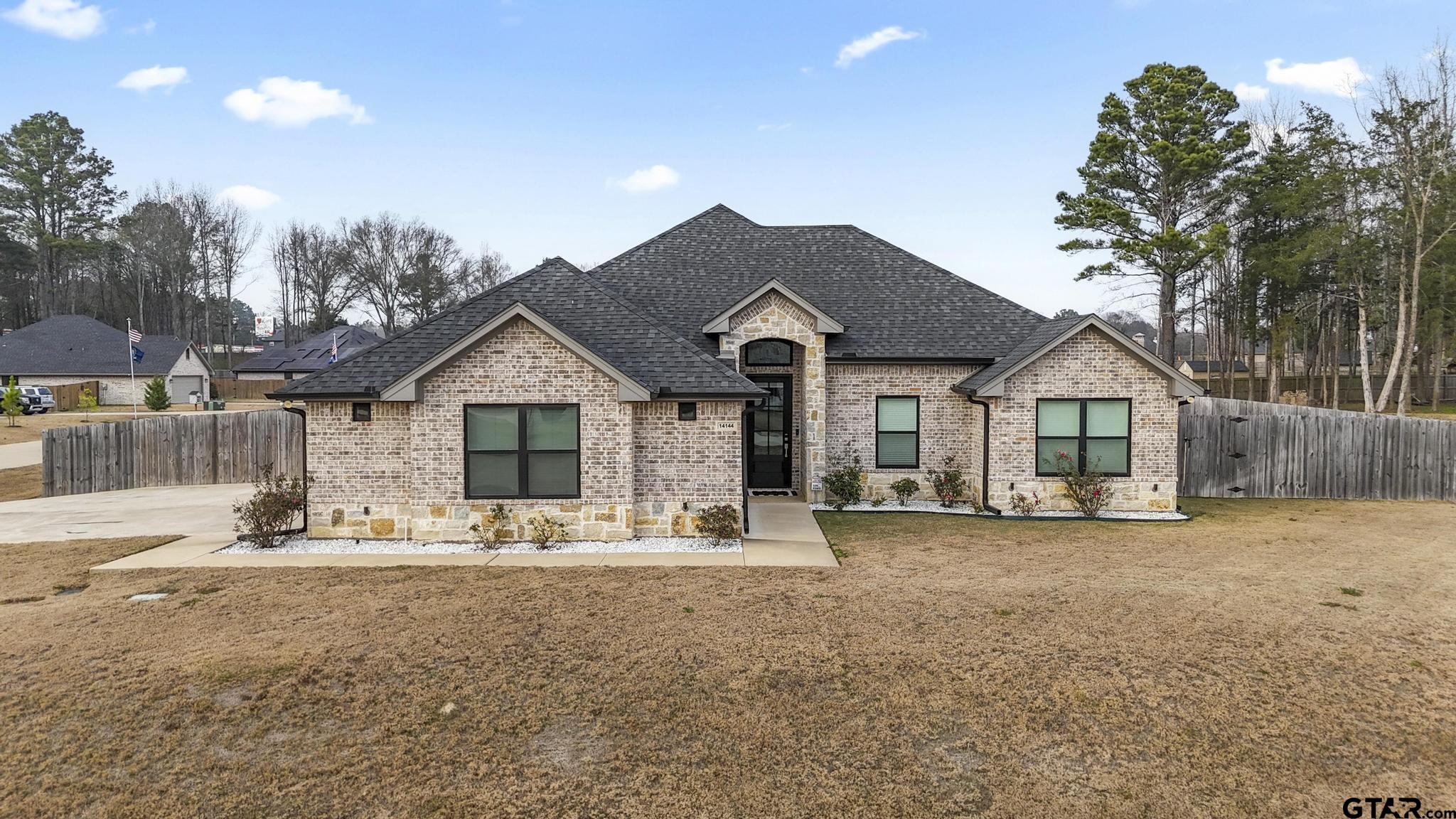 14144 Foxtail Dr Property Photo 1