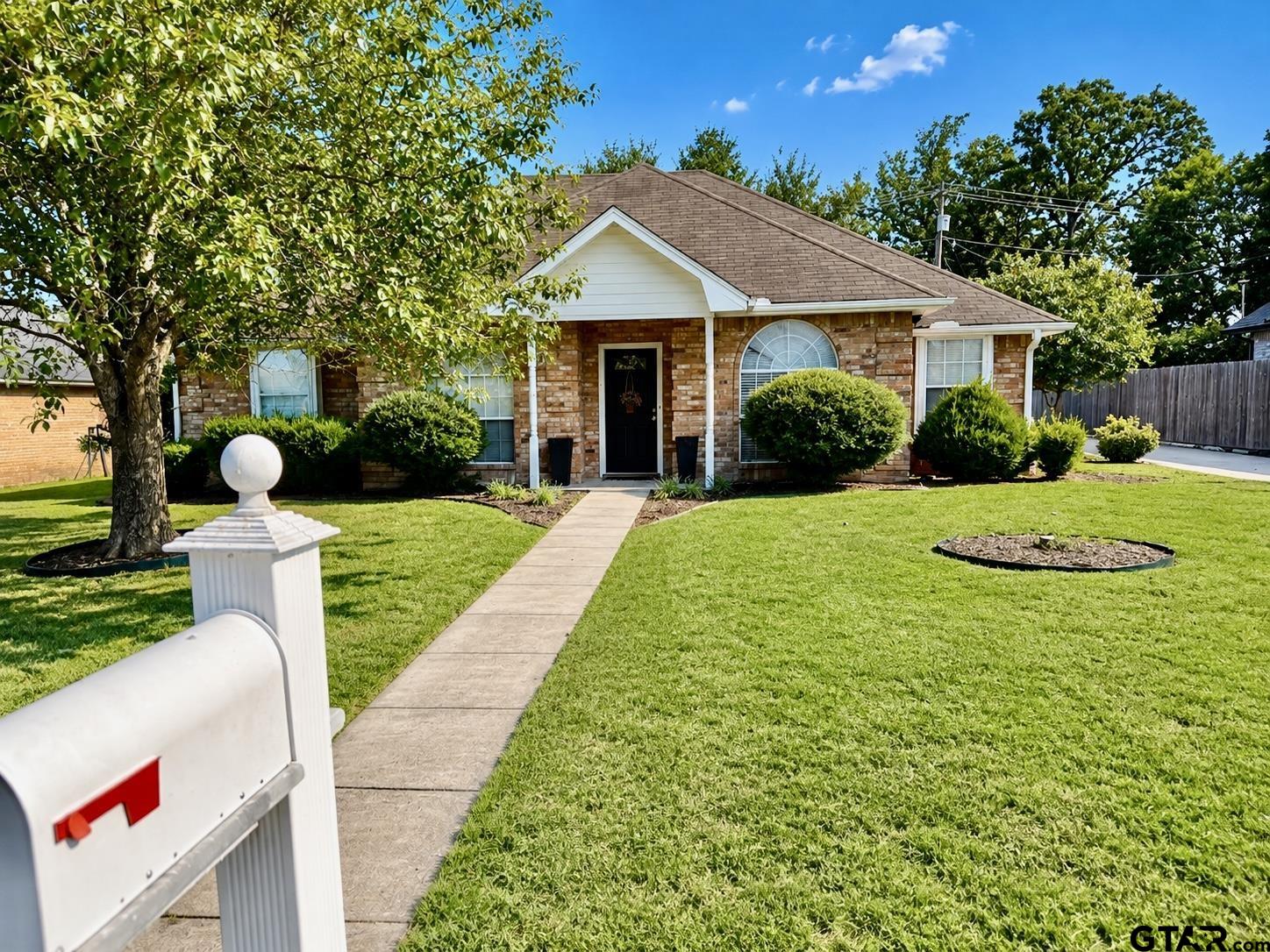 3910 Castlegate