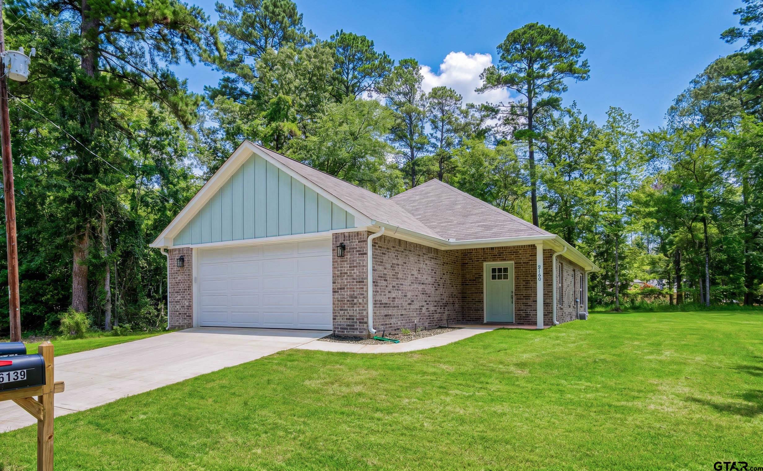 6139 Eastwood Property Photo 1