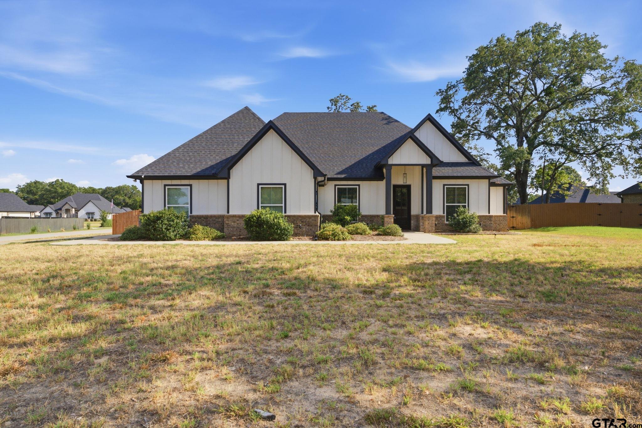 158 Forest View Dr.