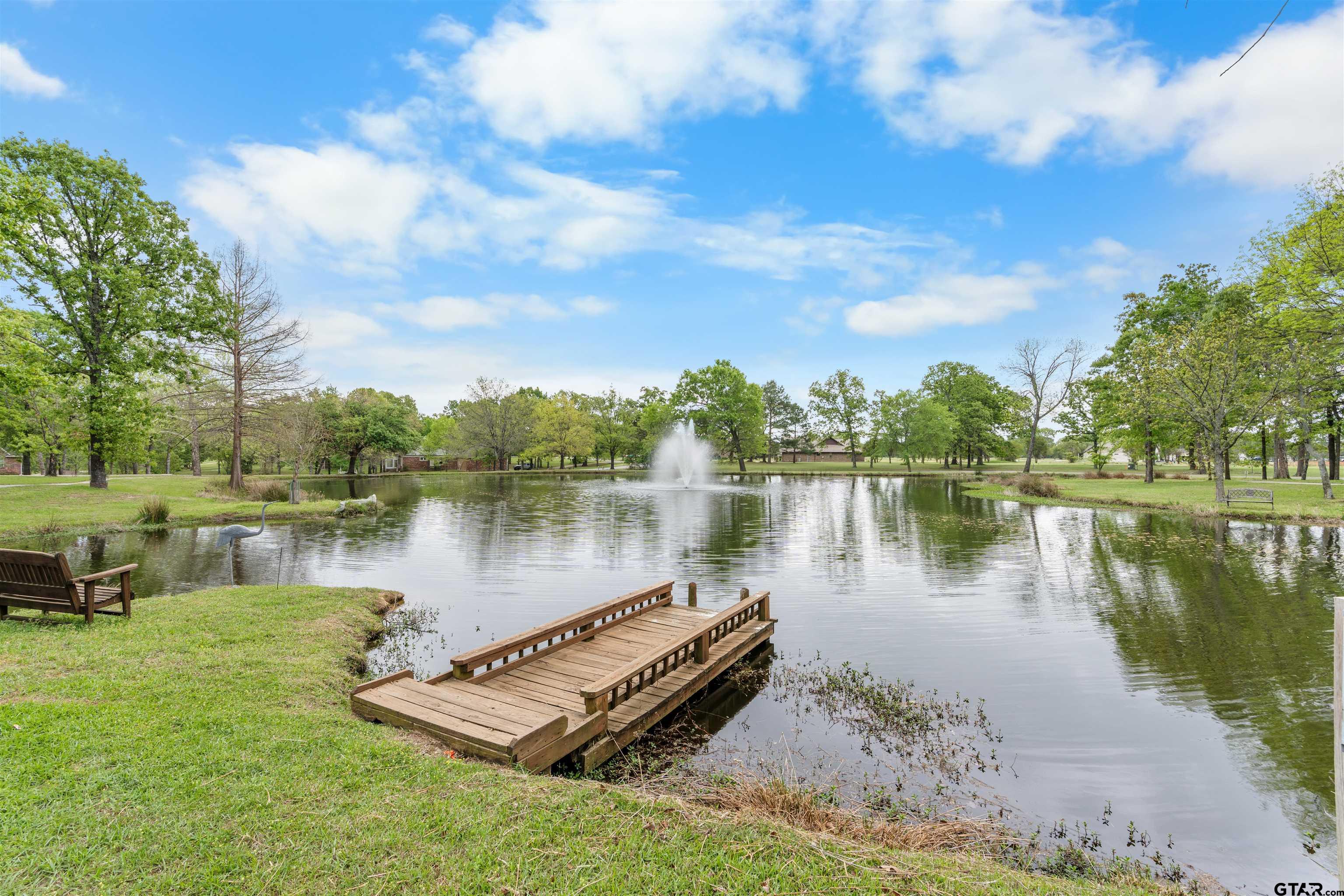 692 Pr 5937 Property Photo 1
