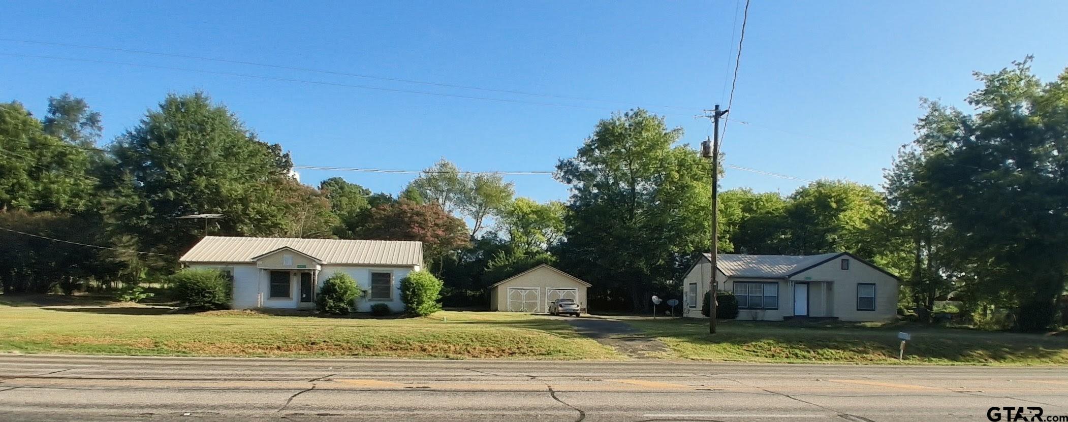 501 & 503 E Main Property Photo 1