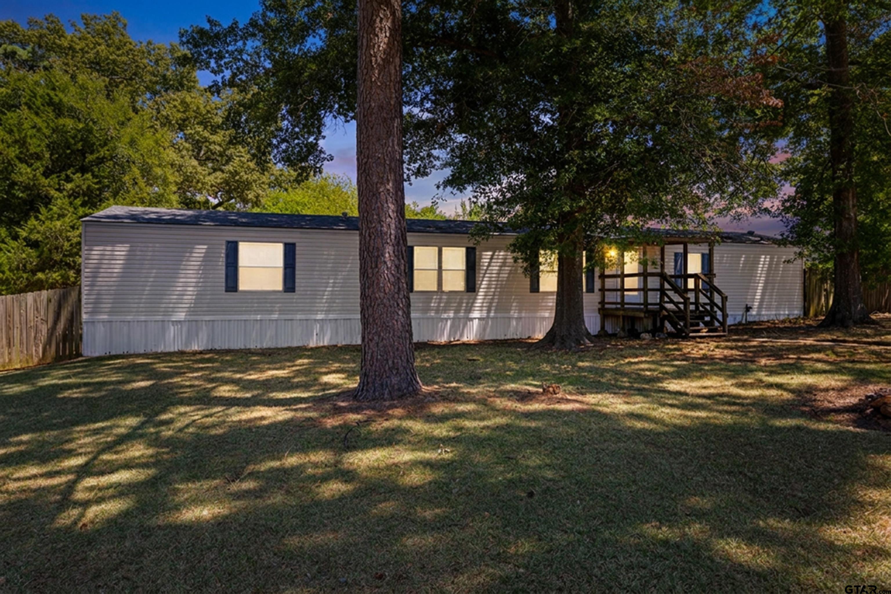 190 N County Road 2123 Property Photo 1