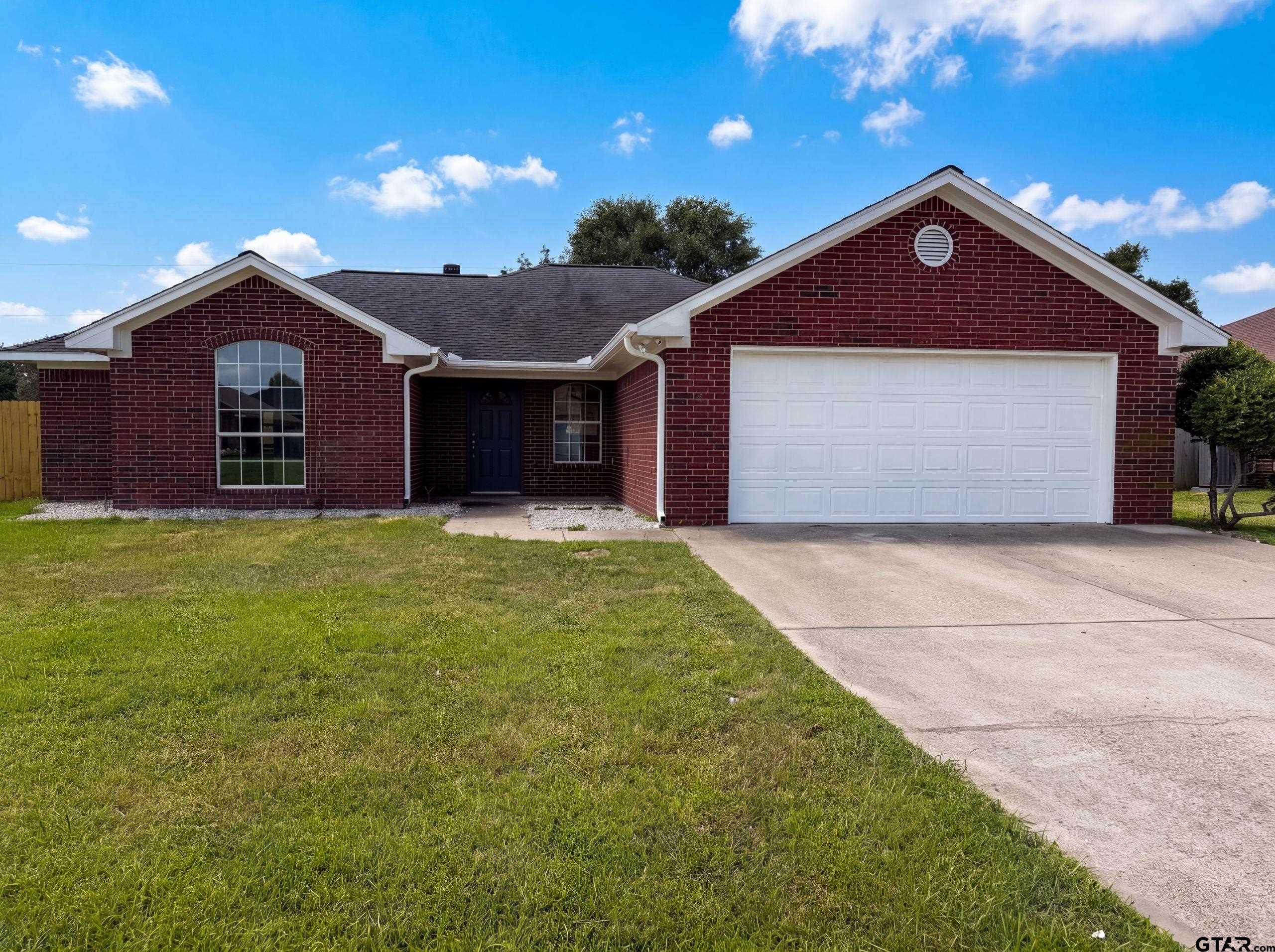 11239 Twin Spires Dr Property Photo 1
