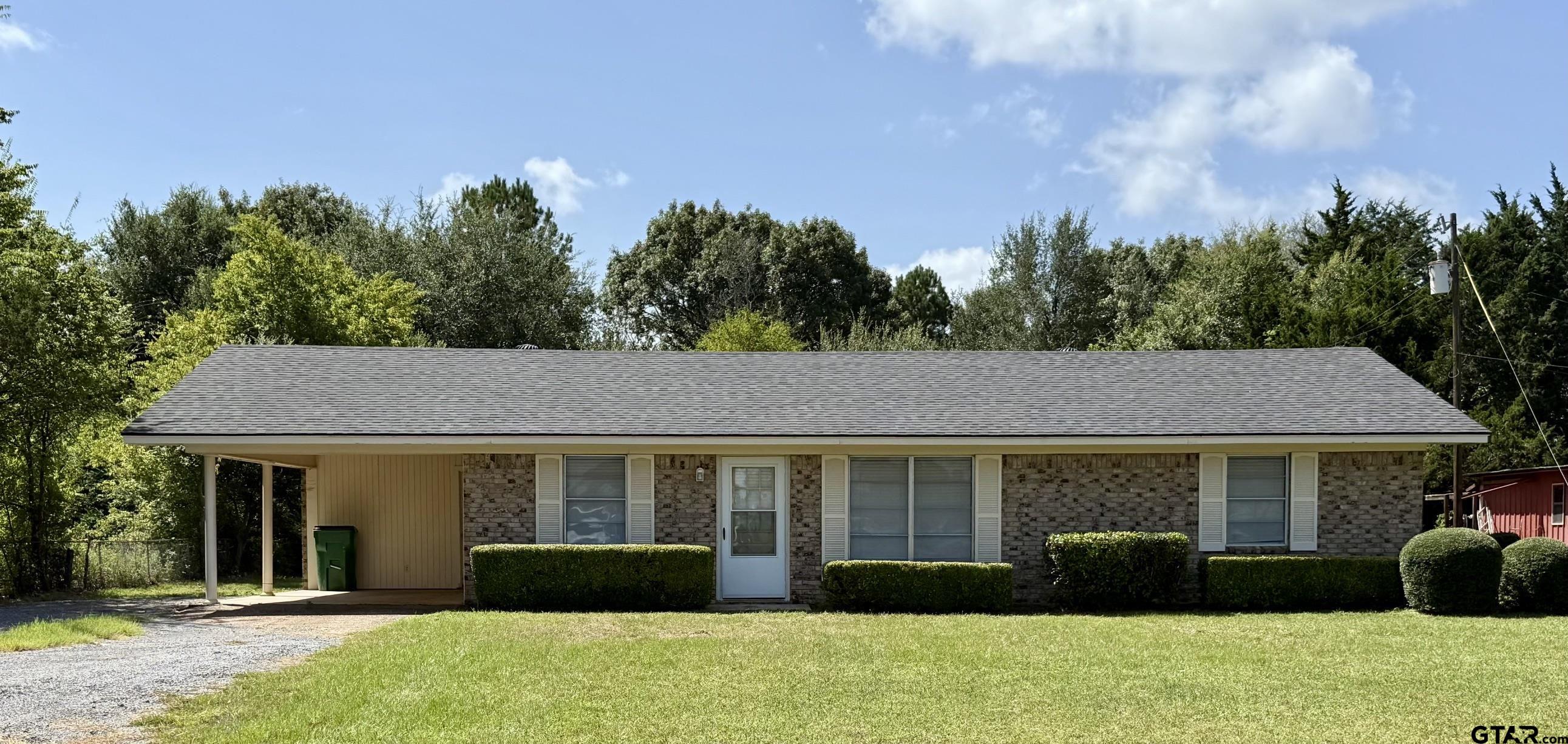 806 Fm 228 Property Photo 1