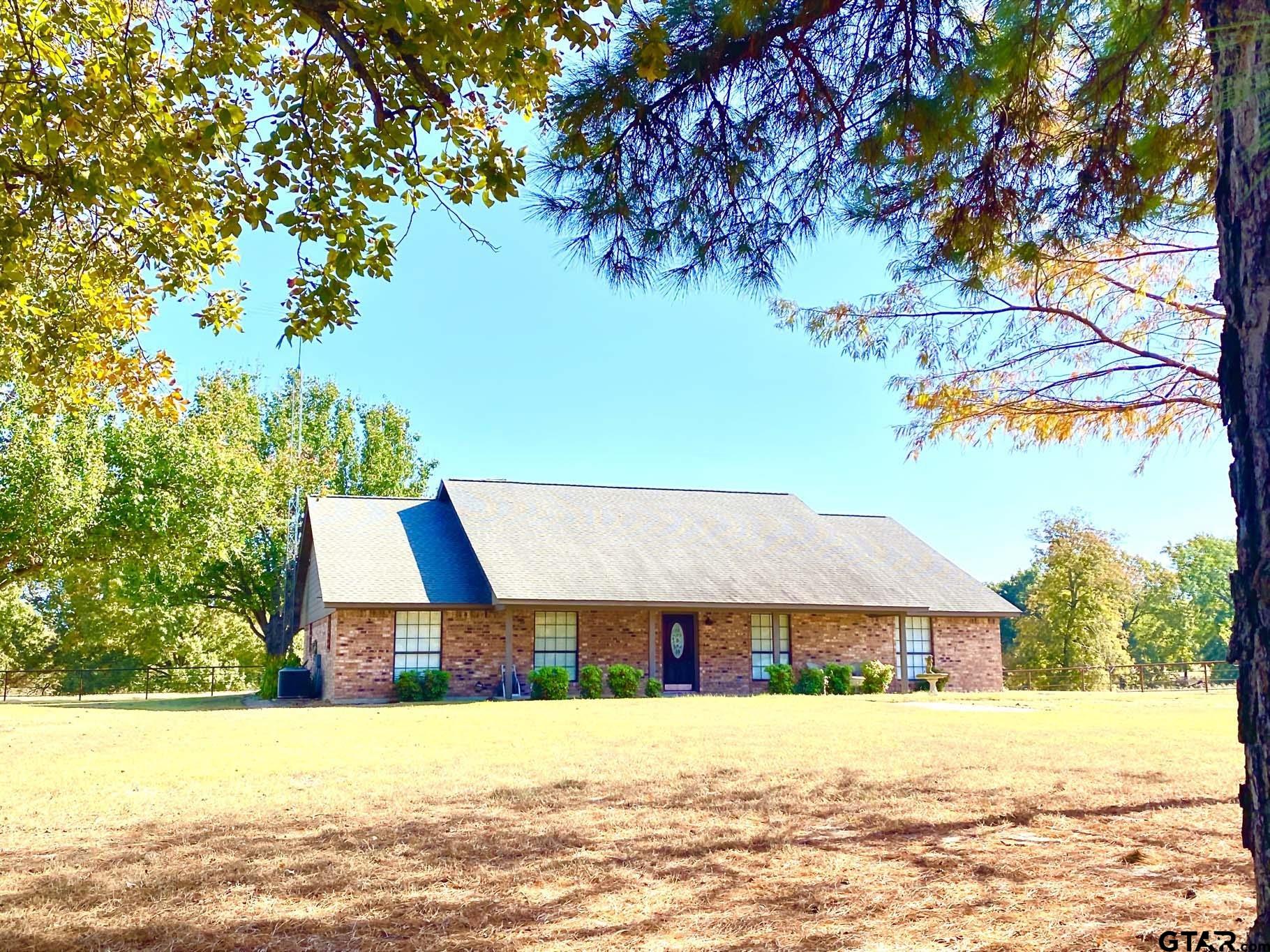 22718 Us Hwy 69 N Property Photo 1
