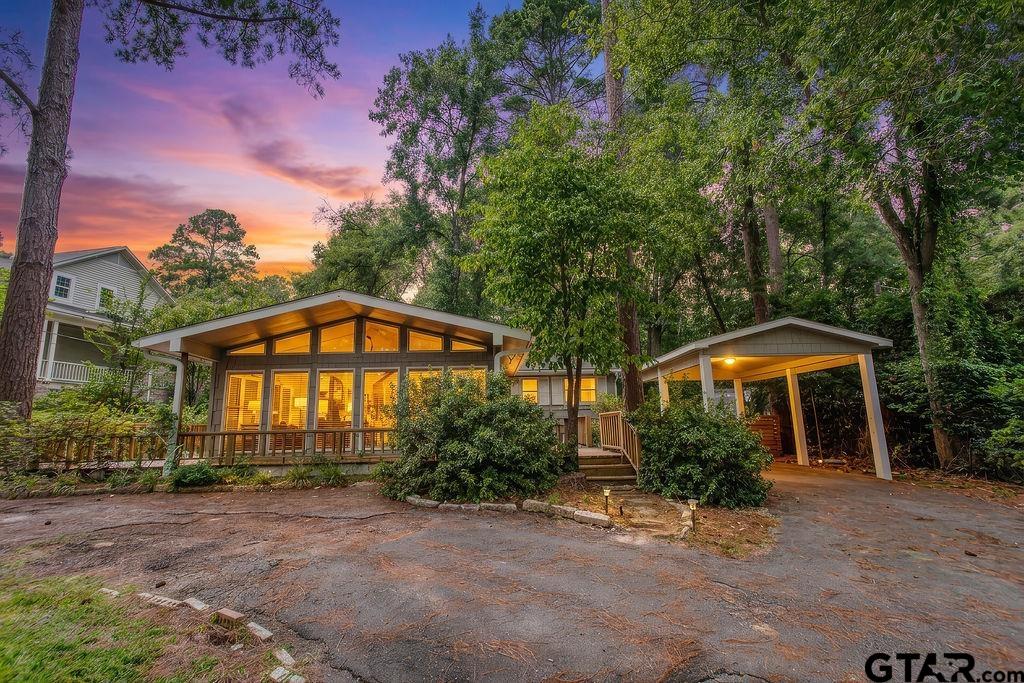1332 Hideaway Lane West