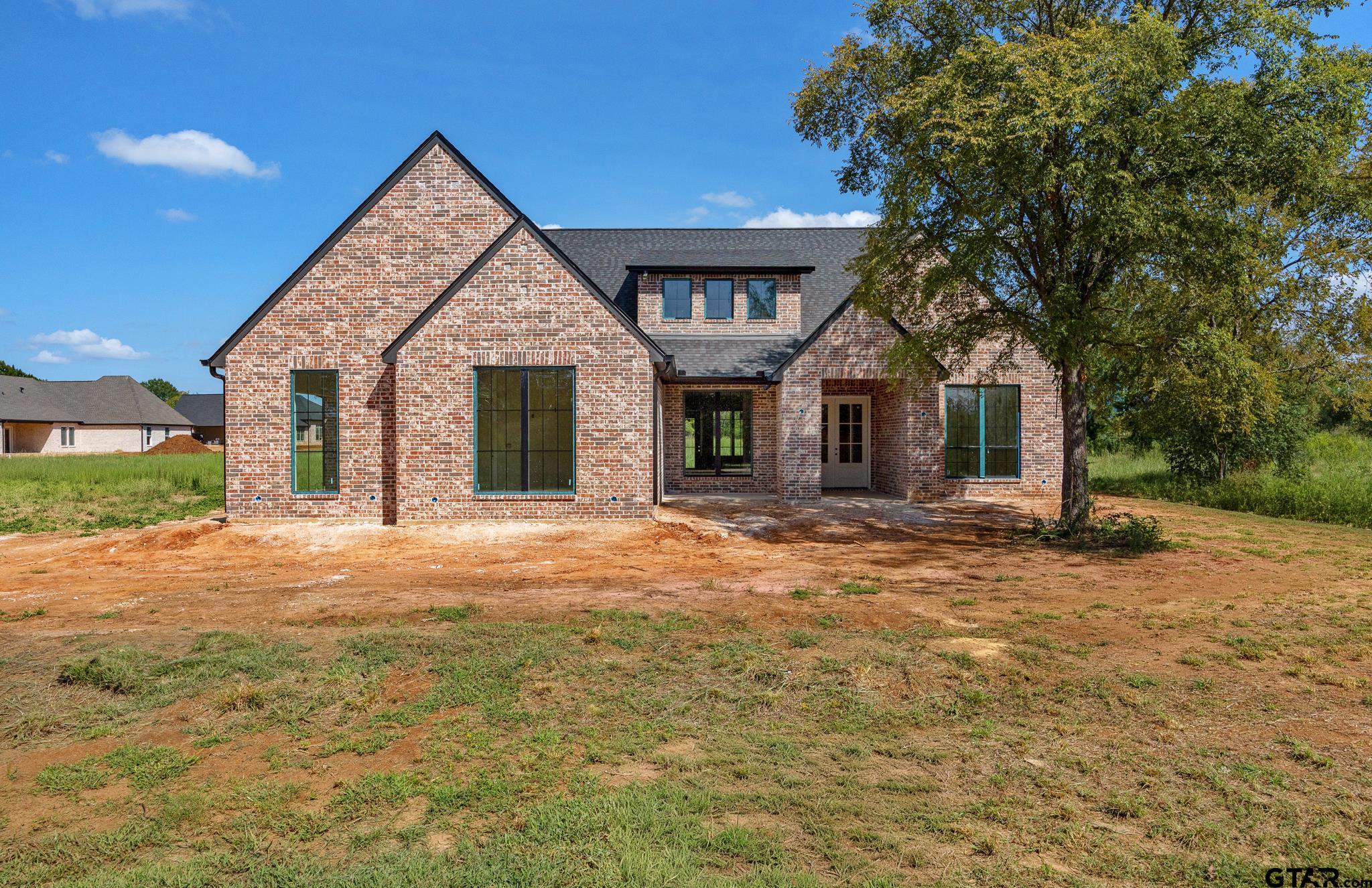 12432 Madison Crossing Property Photo 1