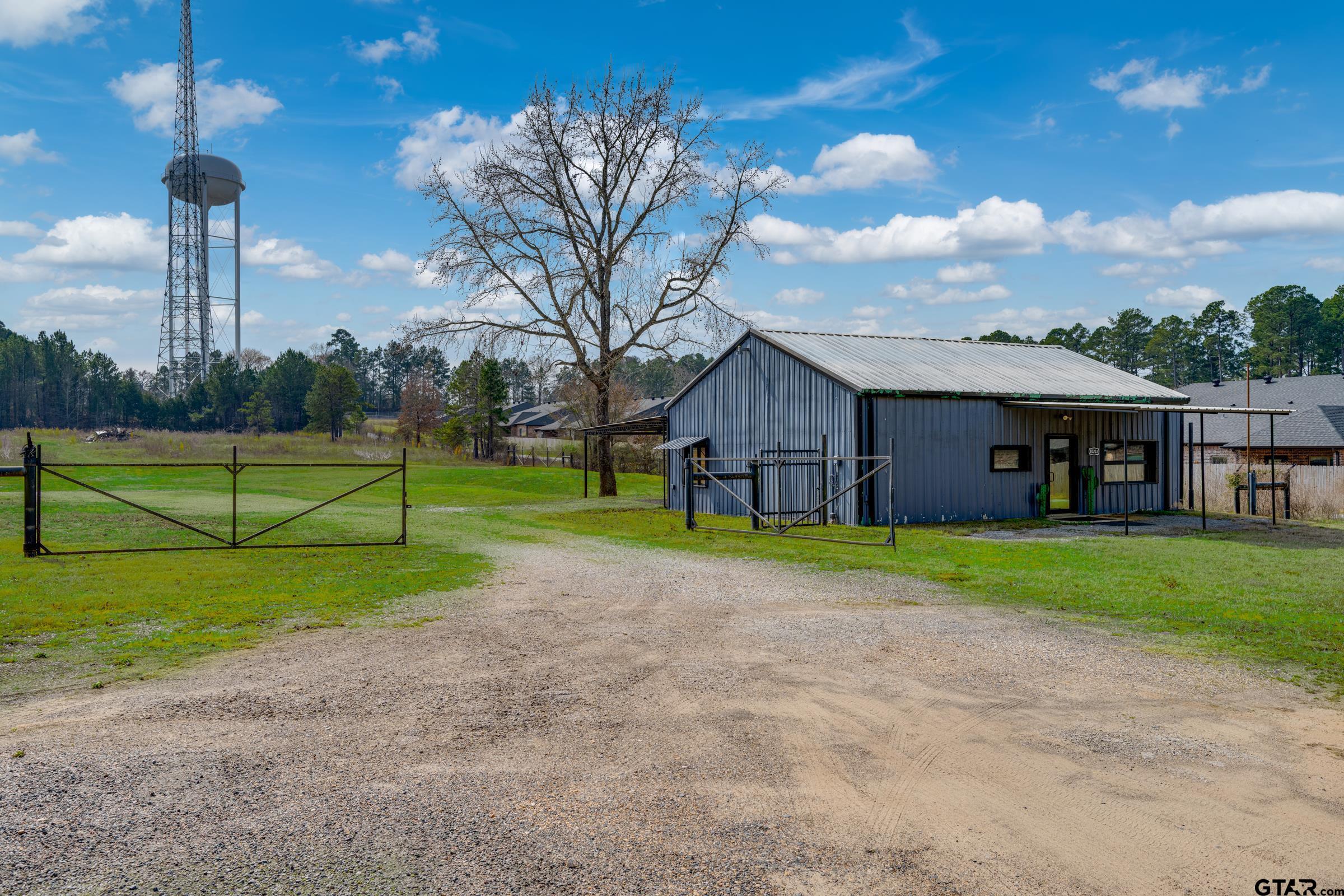 10203 County Rd 135 Property Photo 3