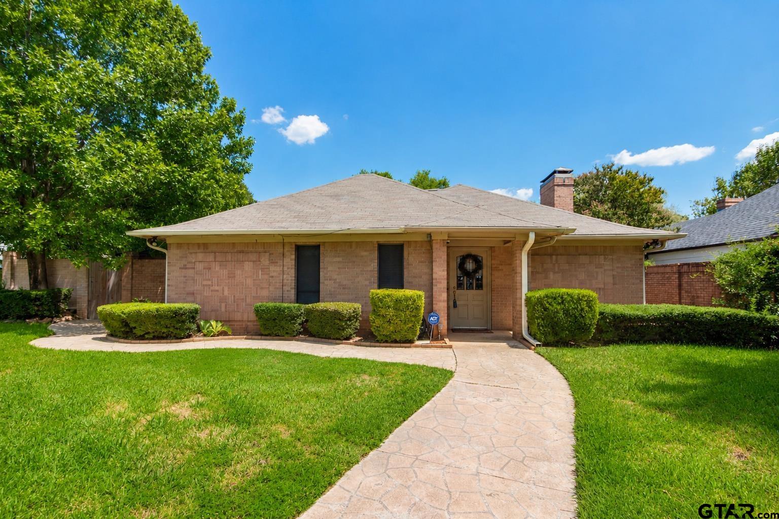 4802 Forestwood Blvd