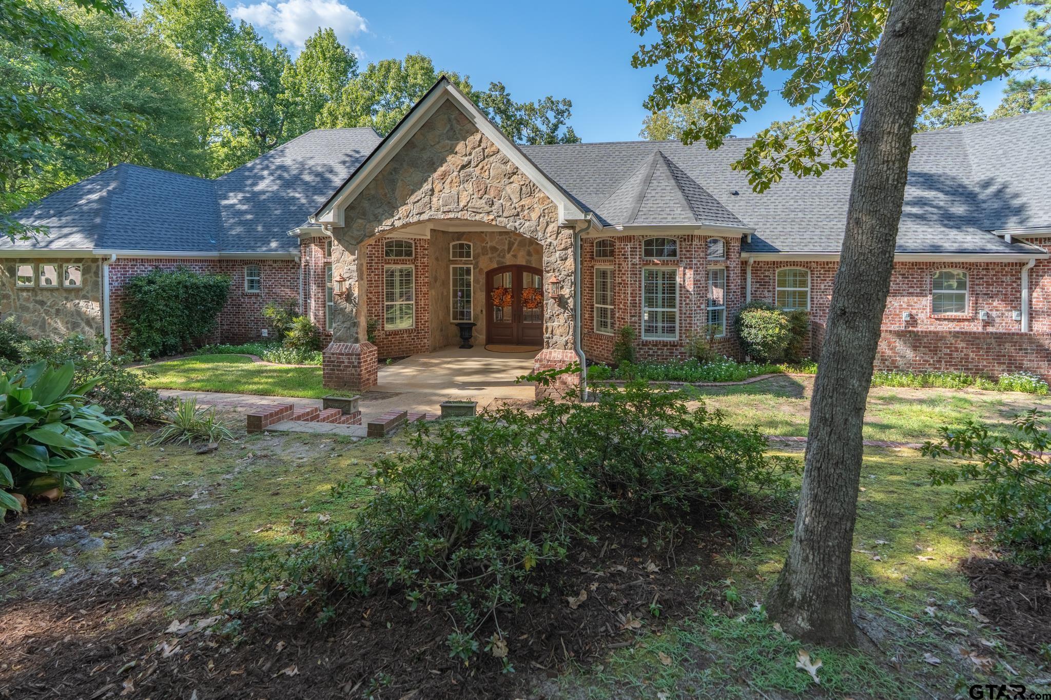 3402 Ridge Bluff Property Photo 1