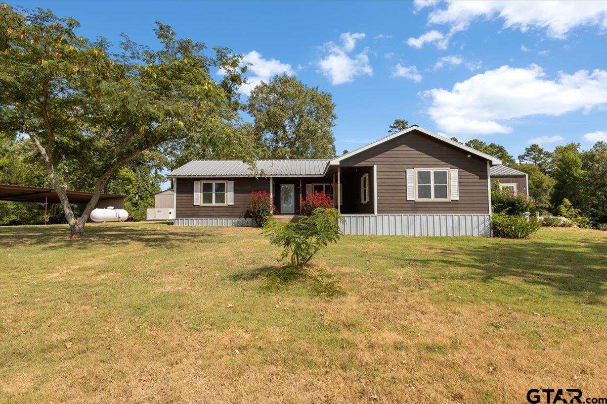 17815 County Road 3302 Property Photo 1