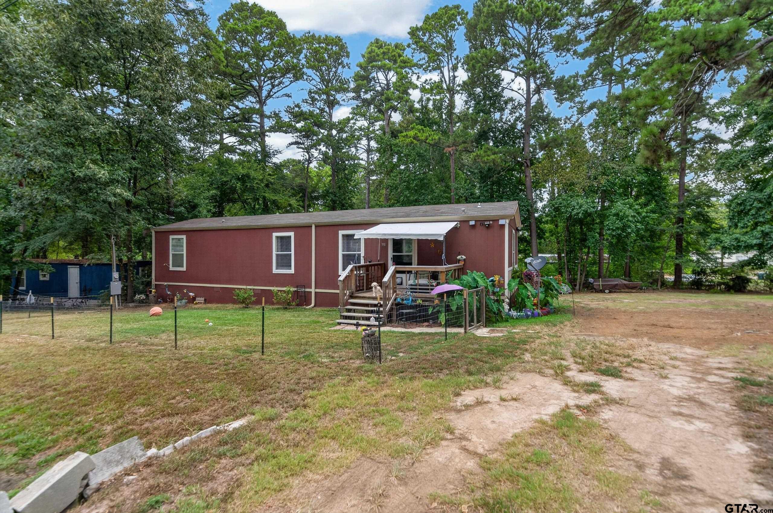 118 Knotty Pine Dr. Property Photo 1