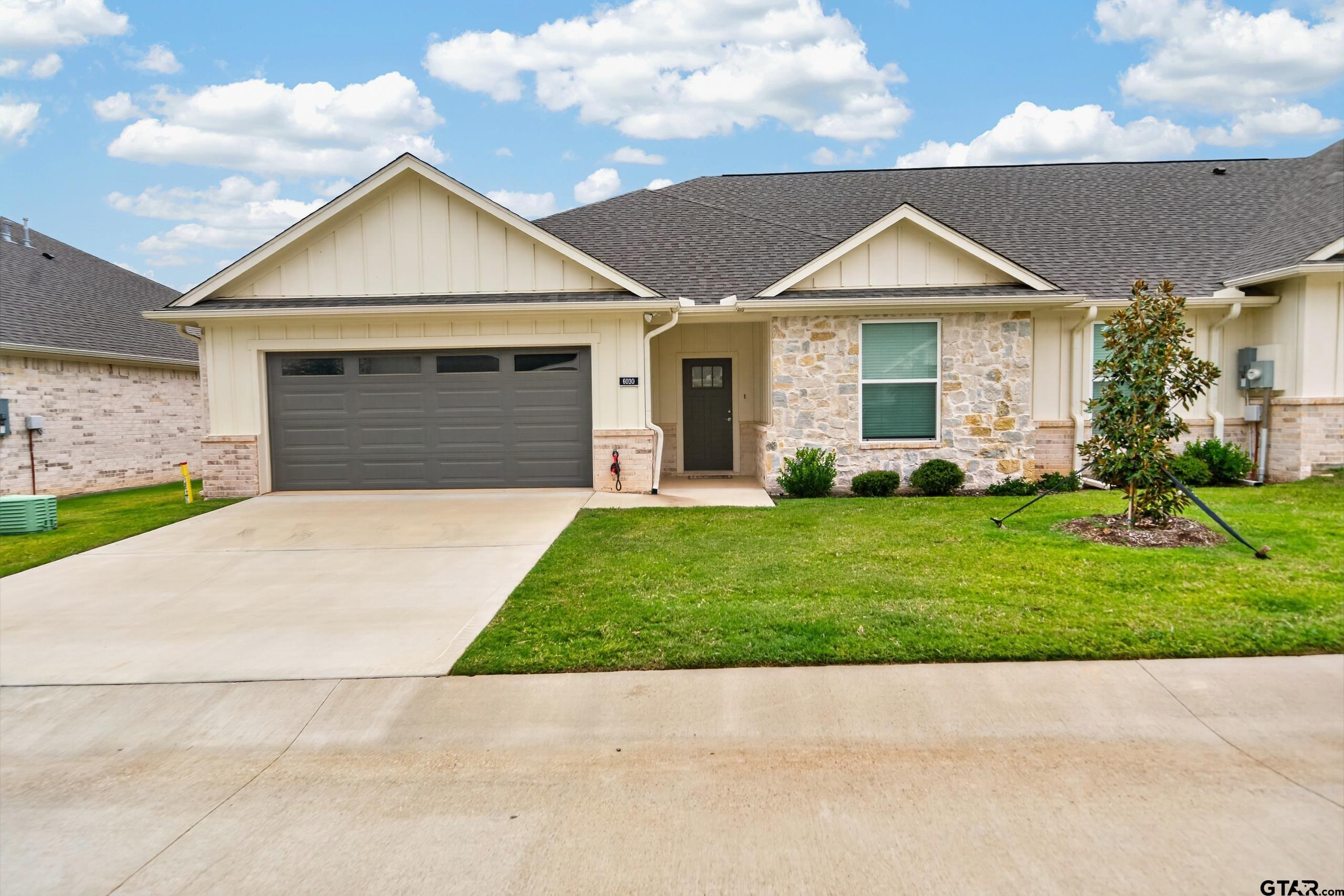 6030 Hamilton Meadows Way Property Photo 1