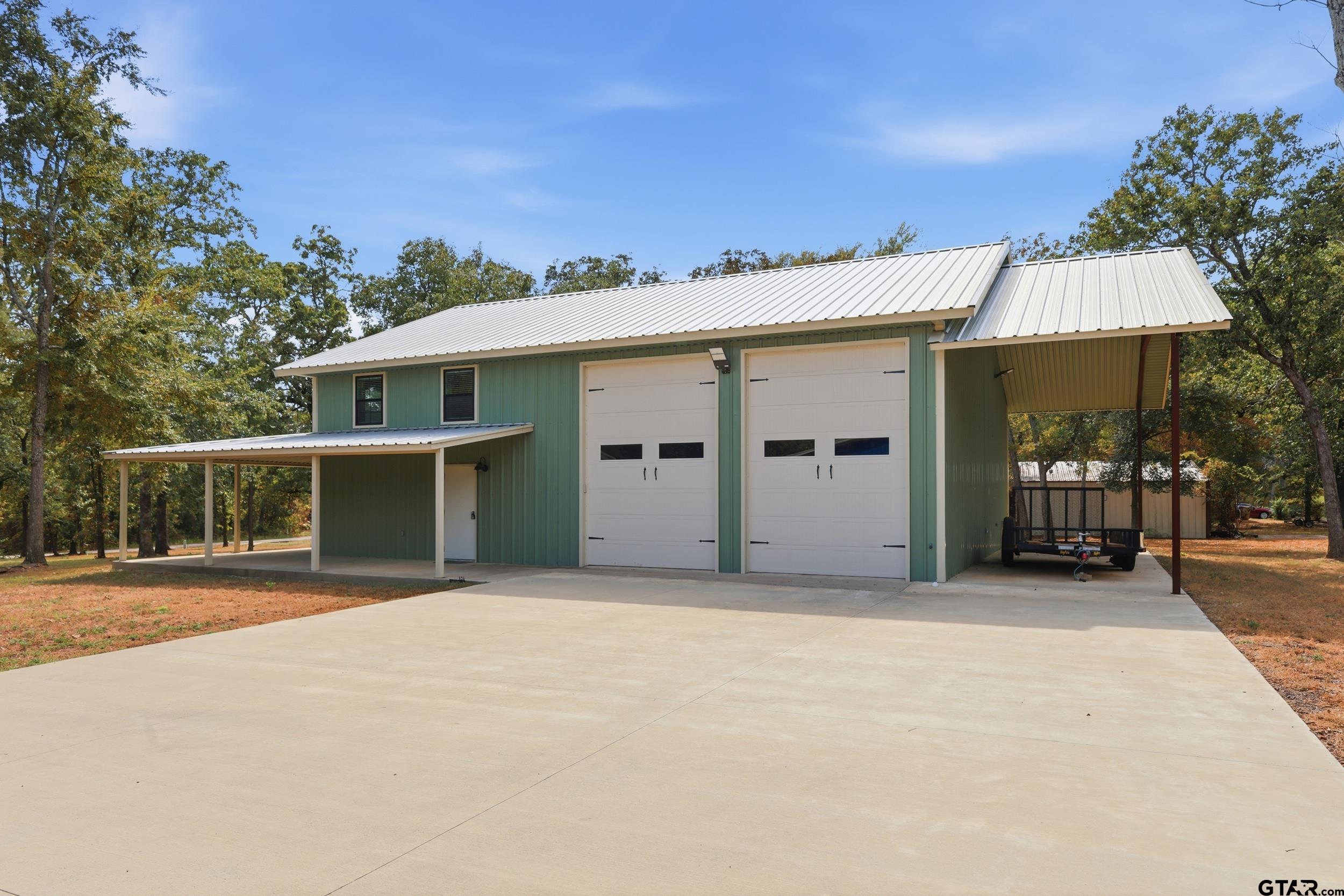 121 Whispering Pines Drive Property Photo 1