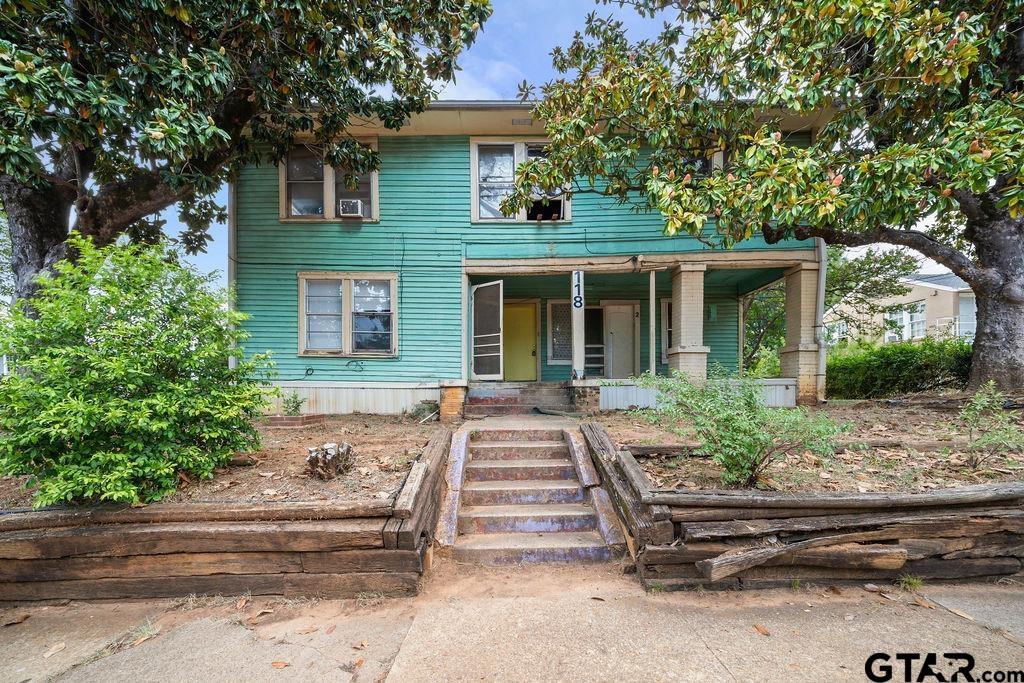 118 S Beverly Property Photo 1