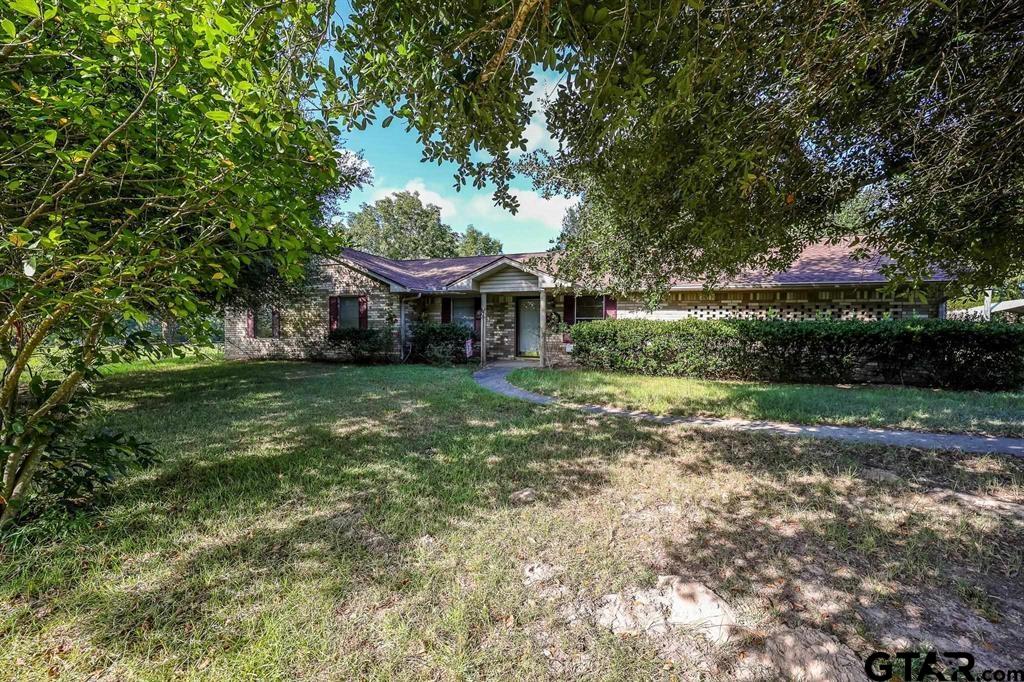 306 Cr 415 Property Photo 1