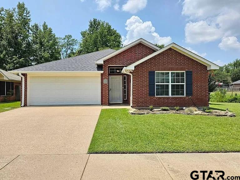 302 Willowbrook Lane