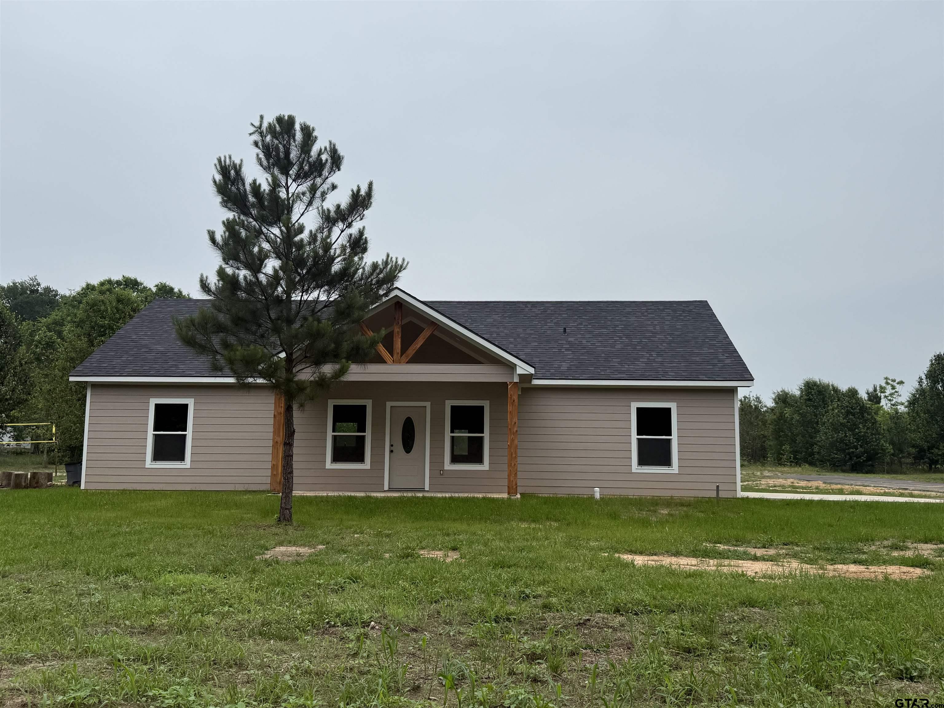 651 Cr 2150 Property Photo 1