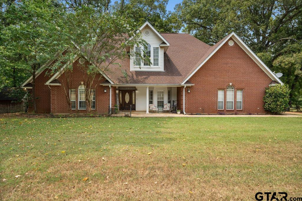 1841 County Road 3402 Property Photo 1
