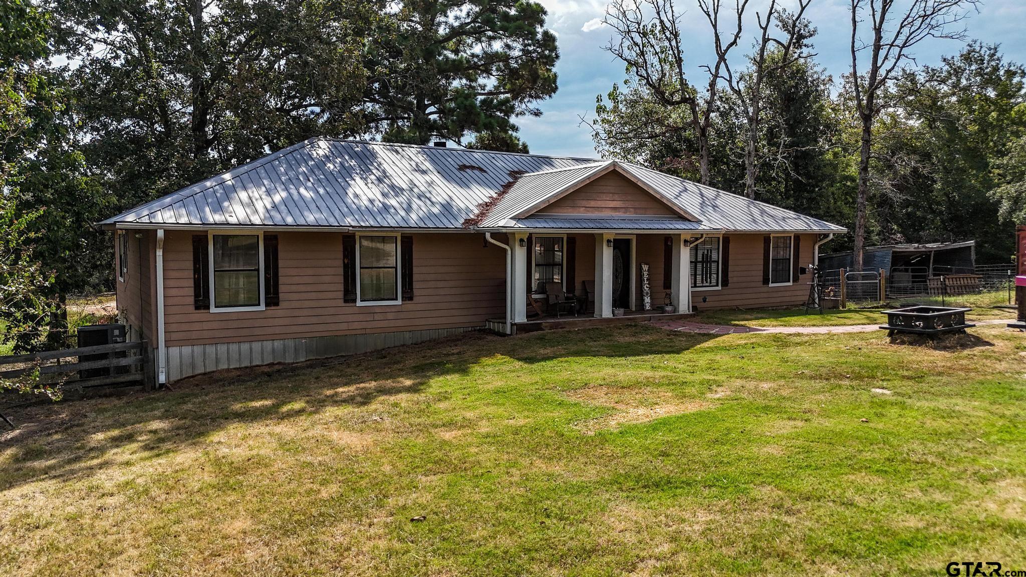 3861 S State Highway 75