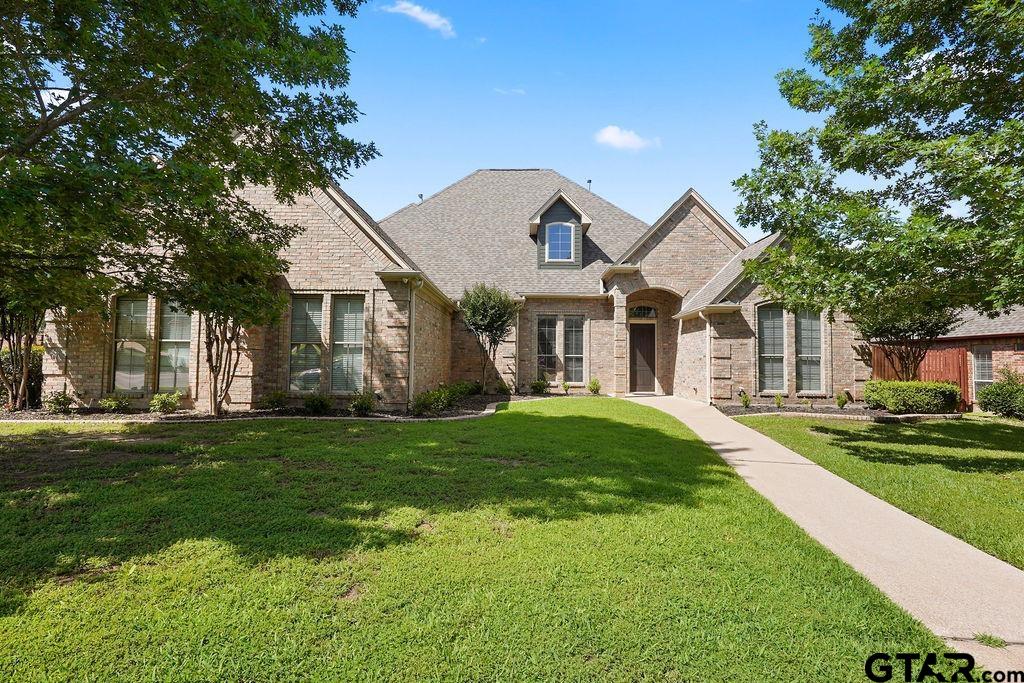 2322 Kingsmill Cir Property Photo 1