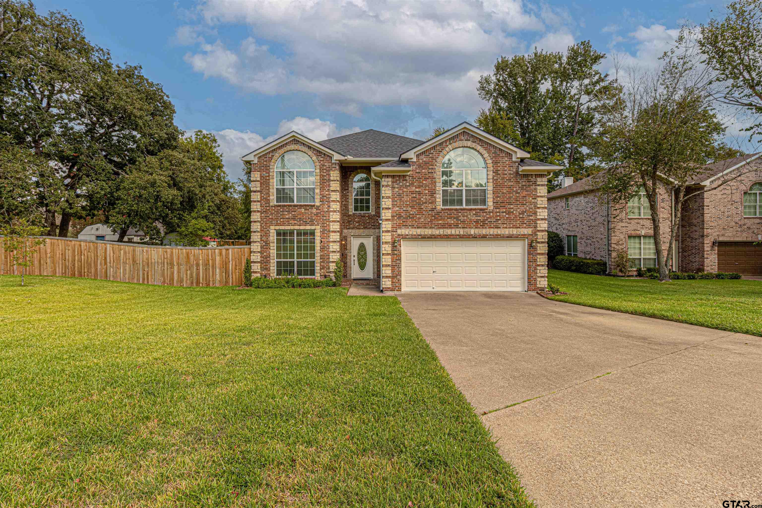 8430 Wilken Plaza Property Photo 1