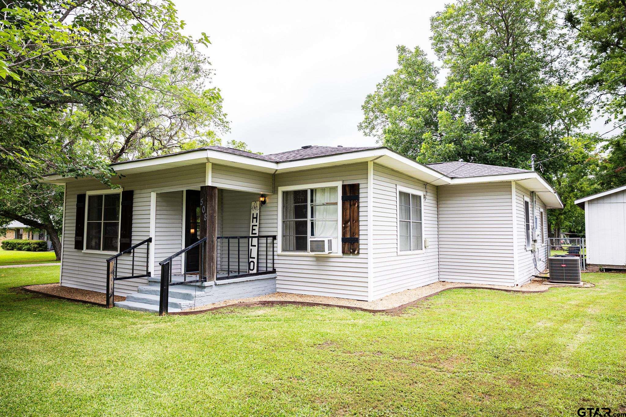 508 Fleming St. Property Photo 1
