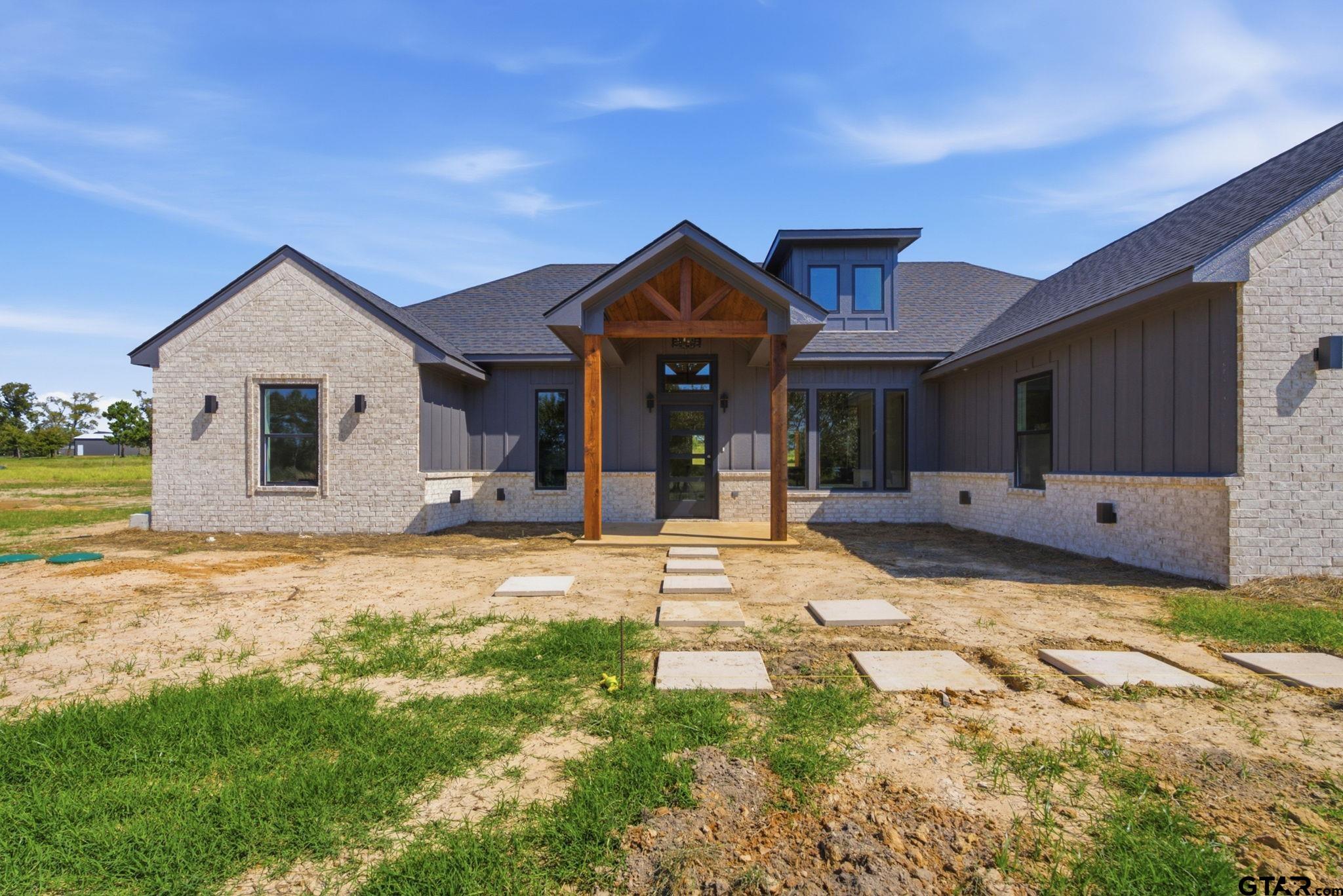 12067 Cr 3612 Property Photo 1