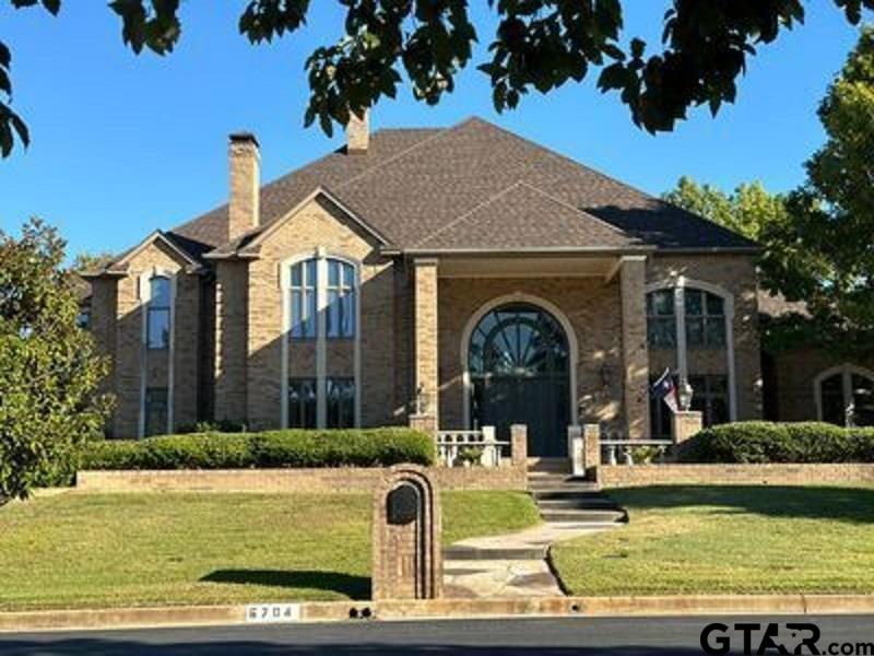 6704 Hollytree Circle Property Photo 1