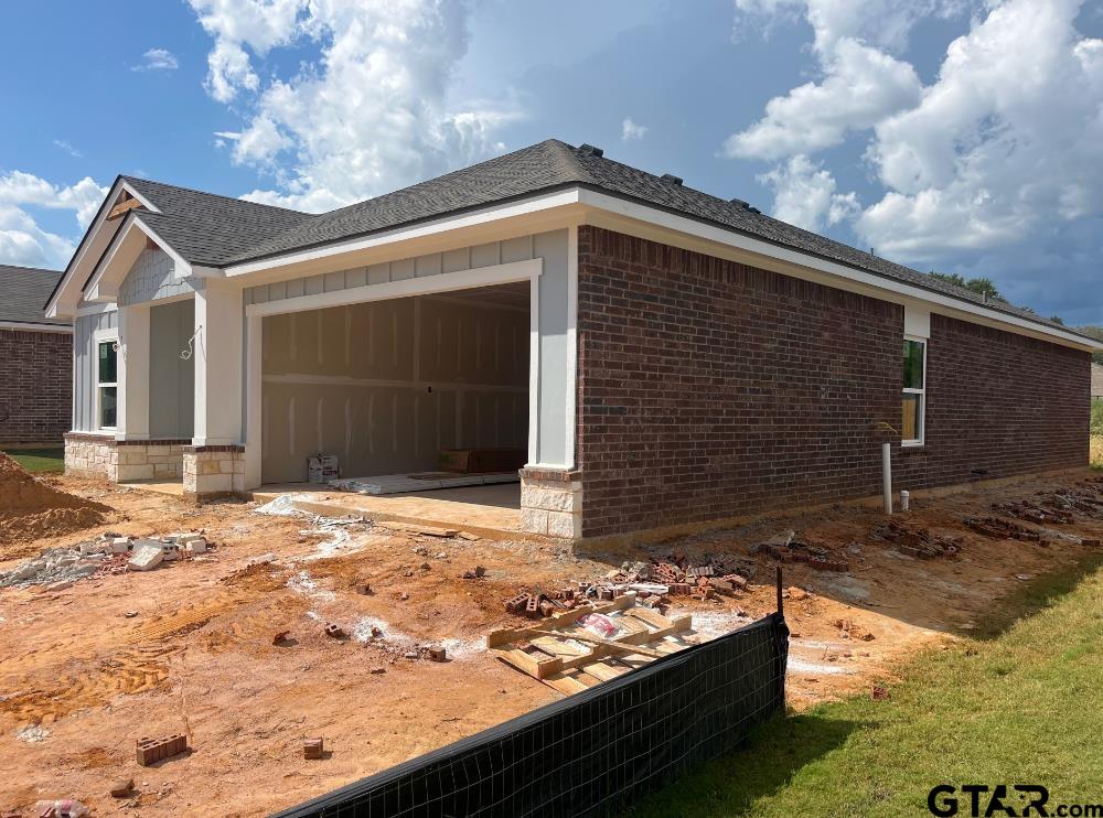 1117 Park Meadows Dr. Property Photo 1