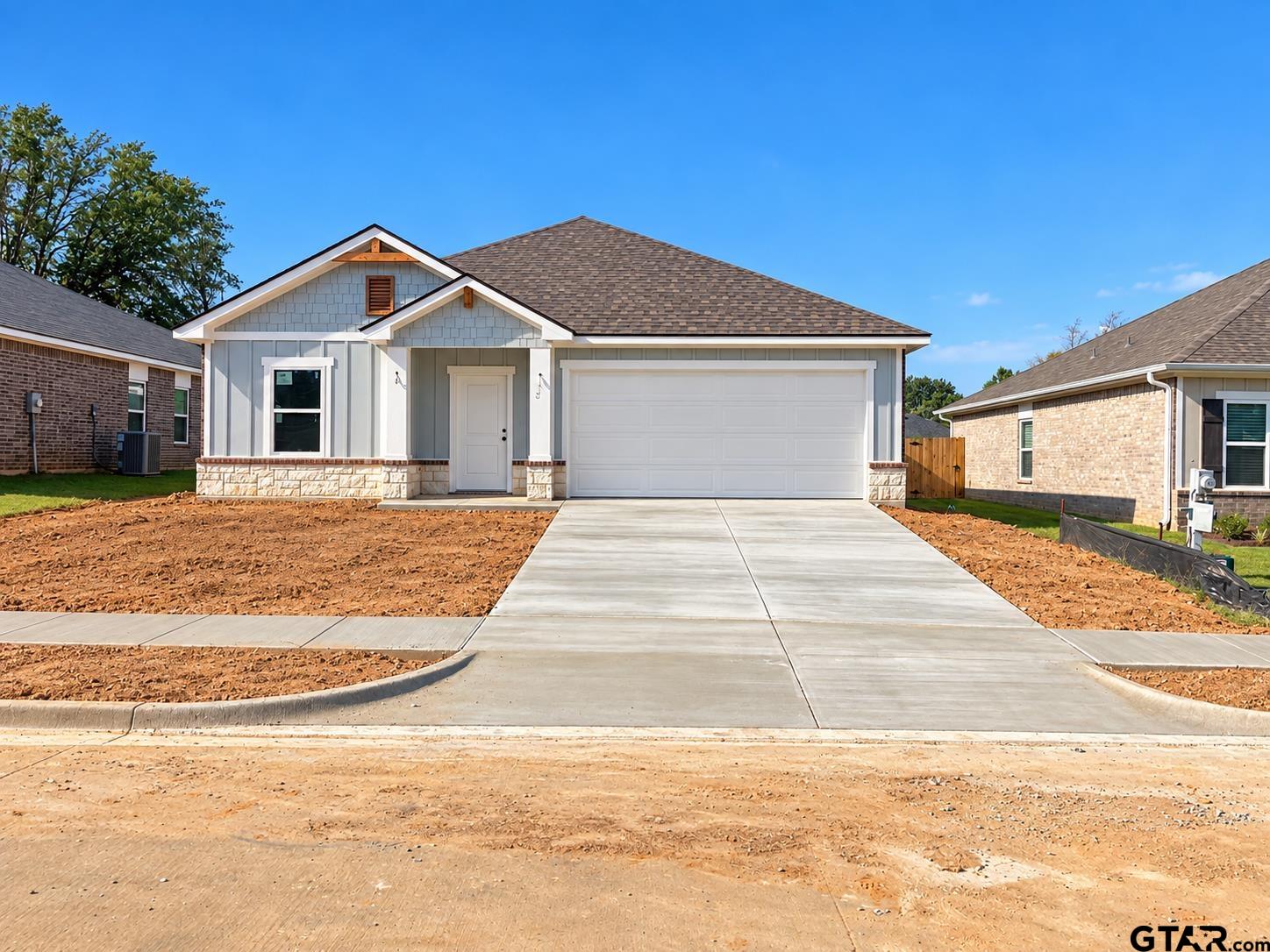 1117 Park Meadows Dr. Property Photo 1
