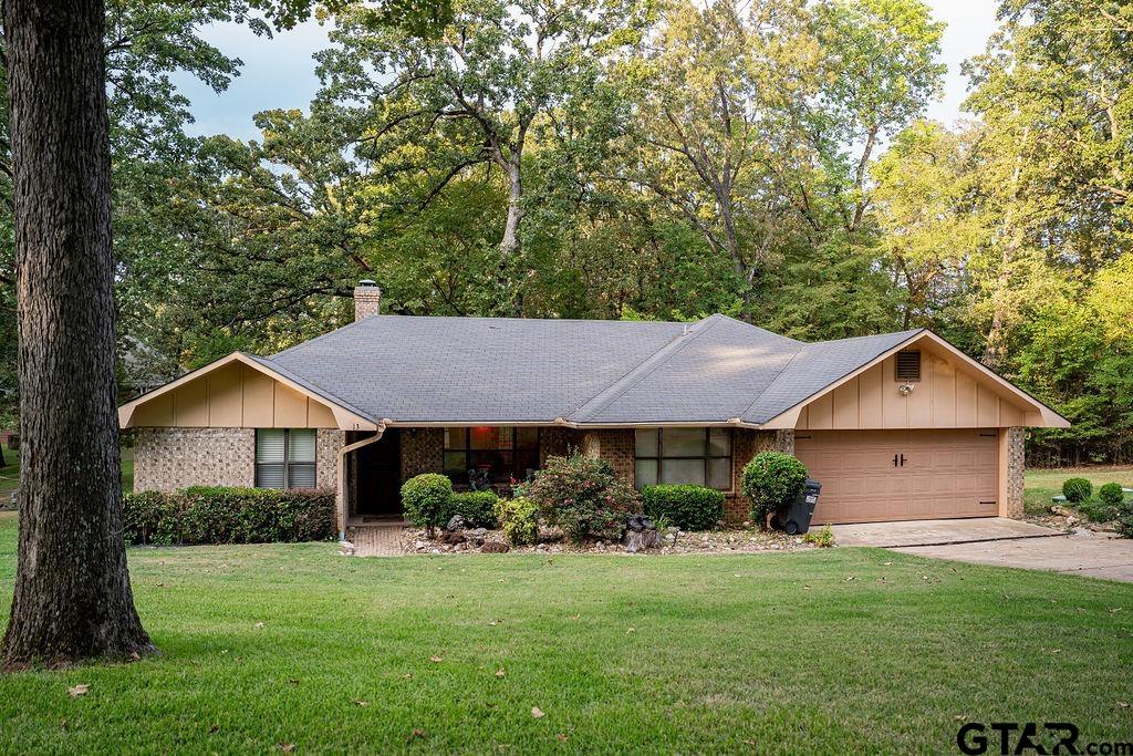 13 Private Road 52366 Property Photo 1