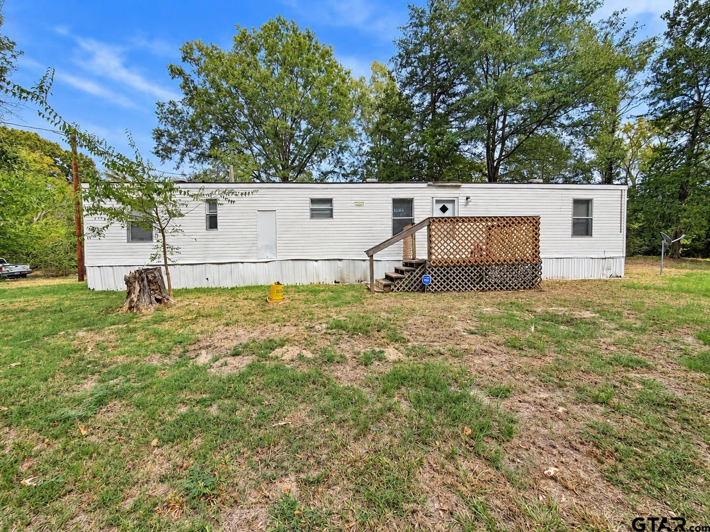 197 County Road 2600 Property Photo 1