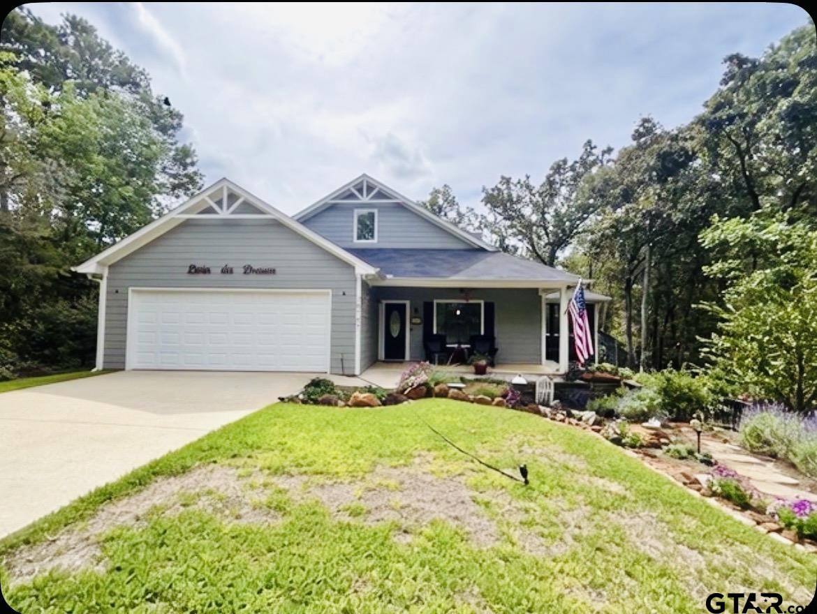 18707 Tree Top Lane Property Photo 1