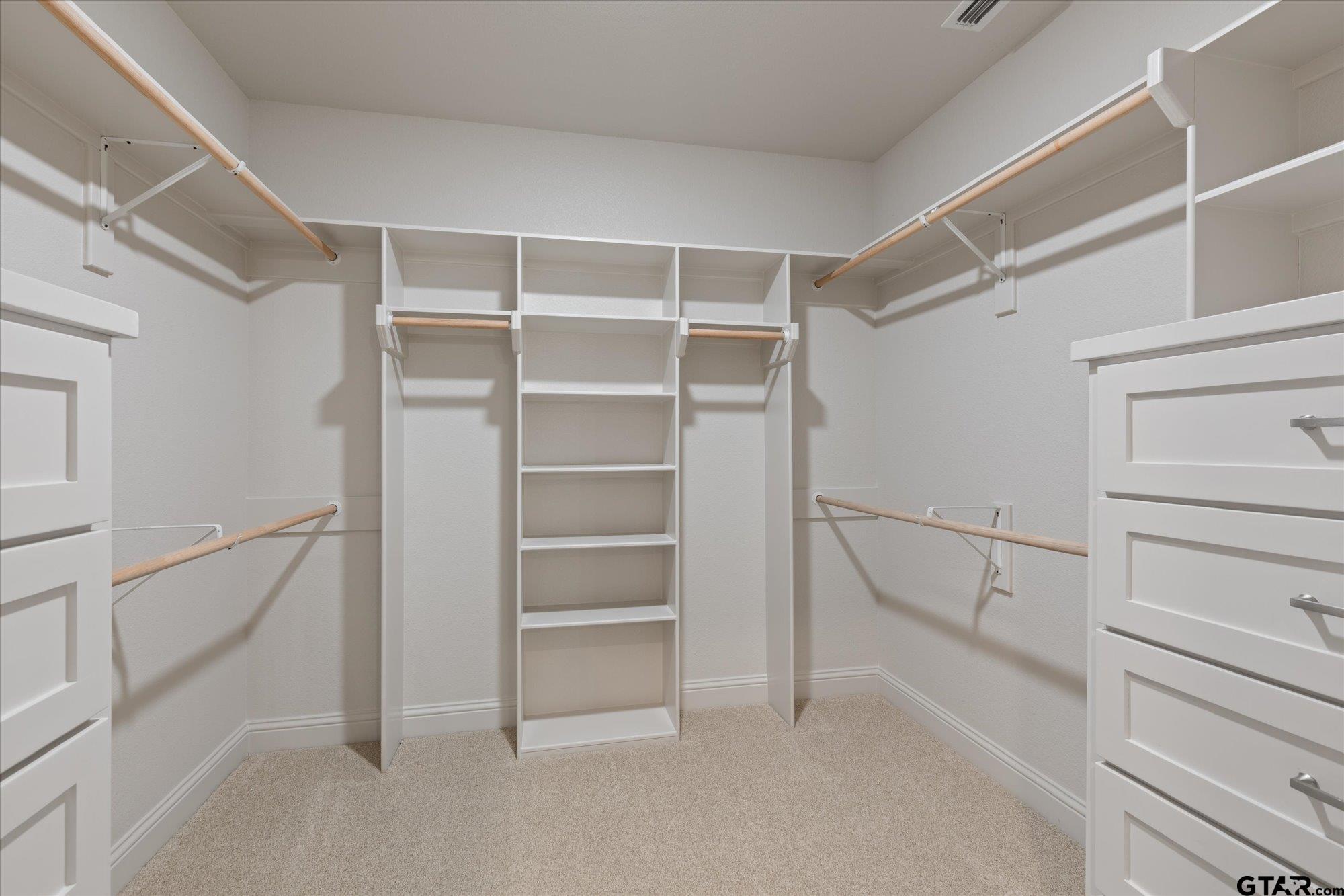 107 W Rusk Property Photo 20