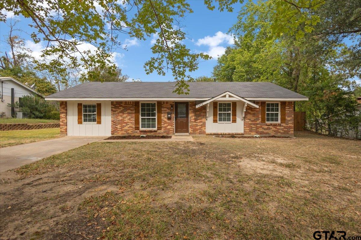 2428 Mckenzie Dr. Property Photo 1