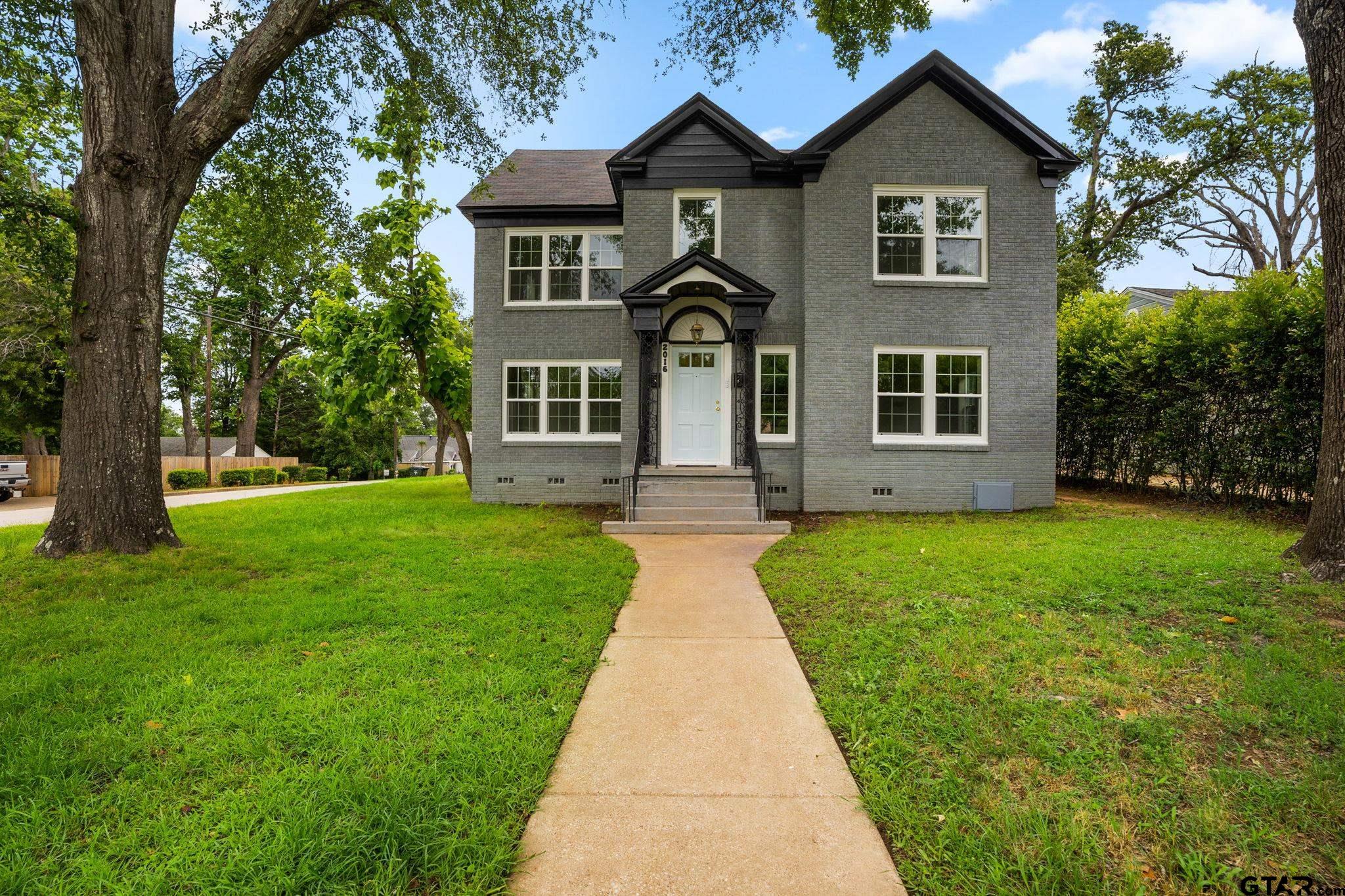 2016 B Jarrell Property Photo 1