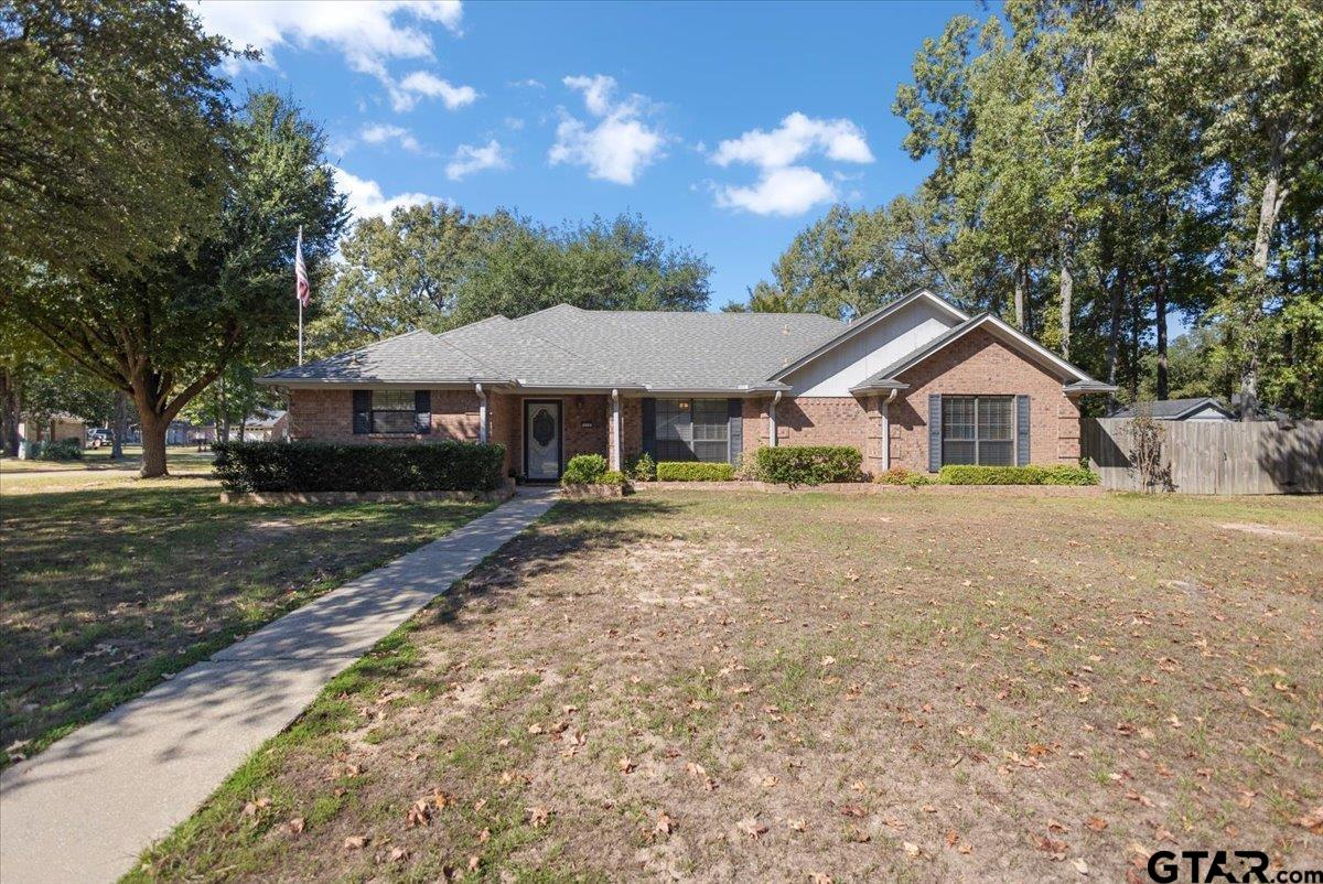 312 Chickasaw Property Photo 1
