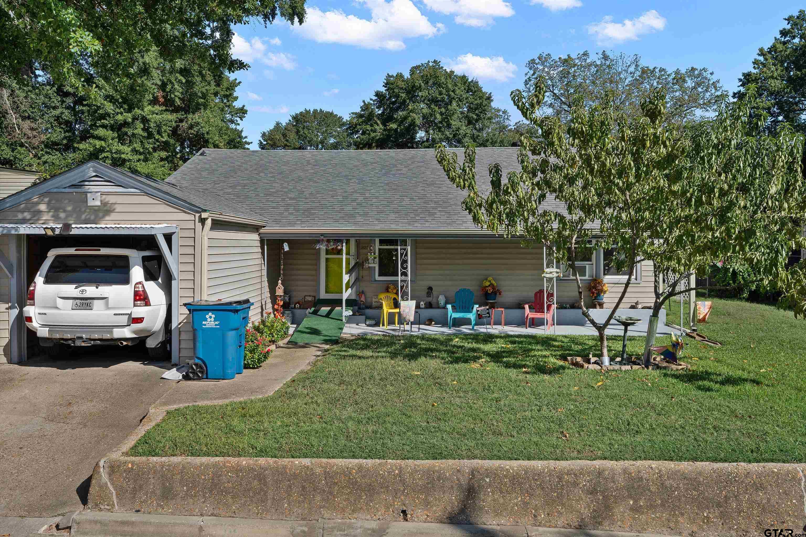 205 Fair Park Ave Property Photo 1
